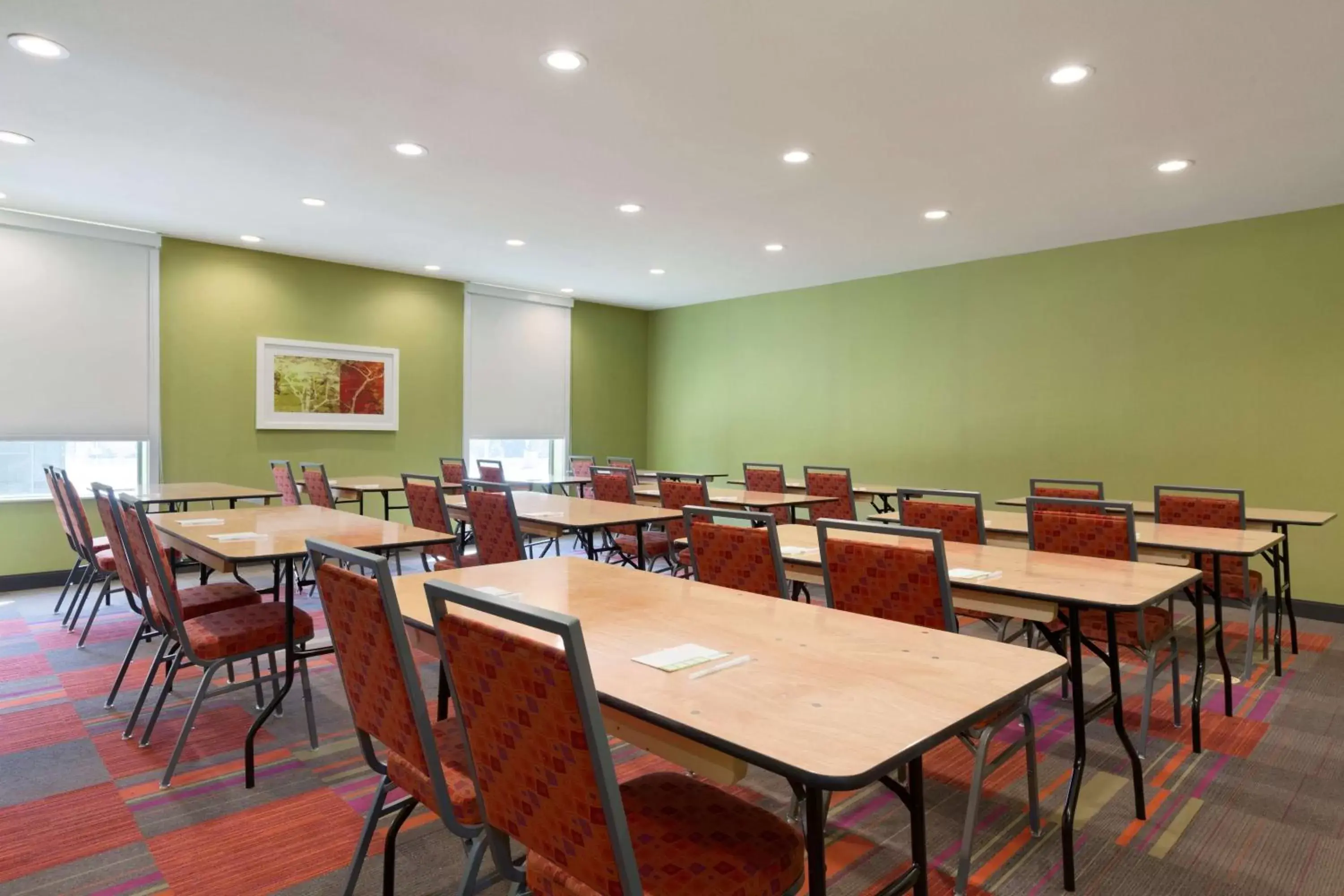 Meeting/conference room in Home2 Suites By Hilton Oklahoma City Quail Springs
