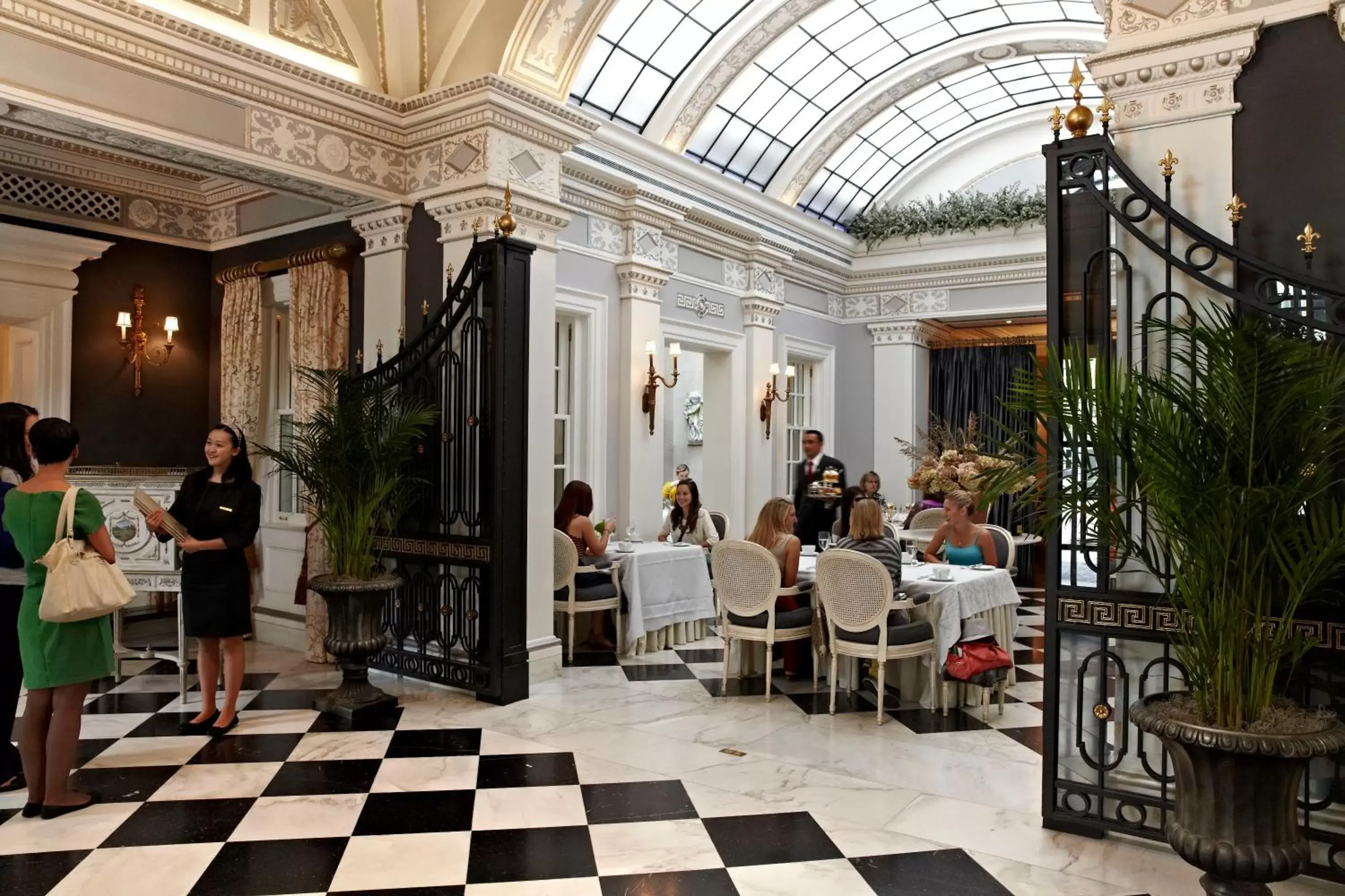 Restaurant/places to eat in The Jefferson Hotel