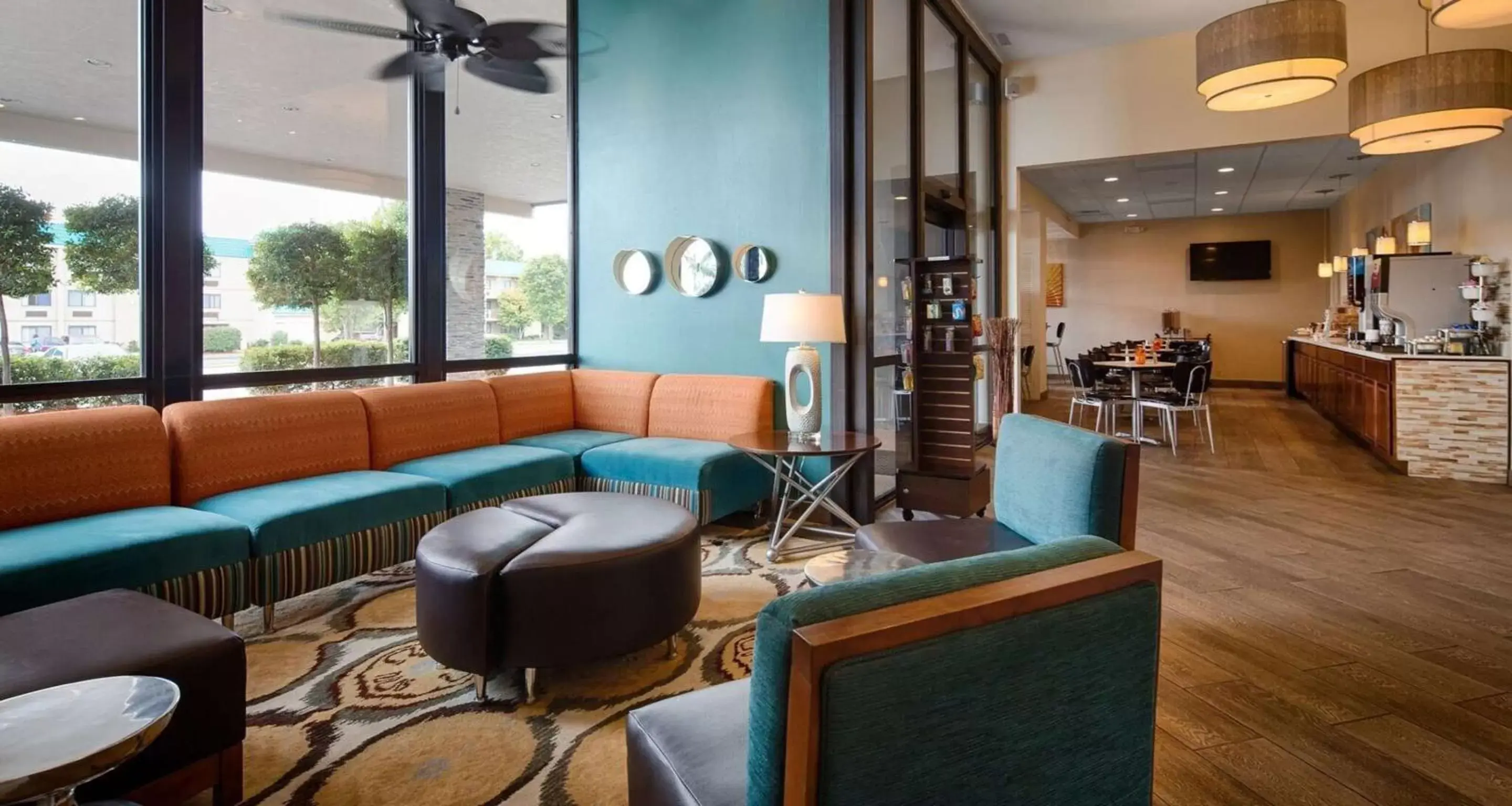 Lobby or reception, Seating Area in Best Western The Oasis at Joplin