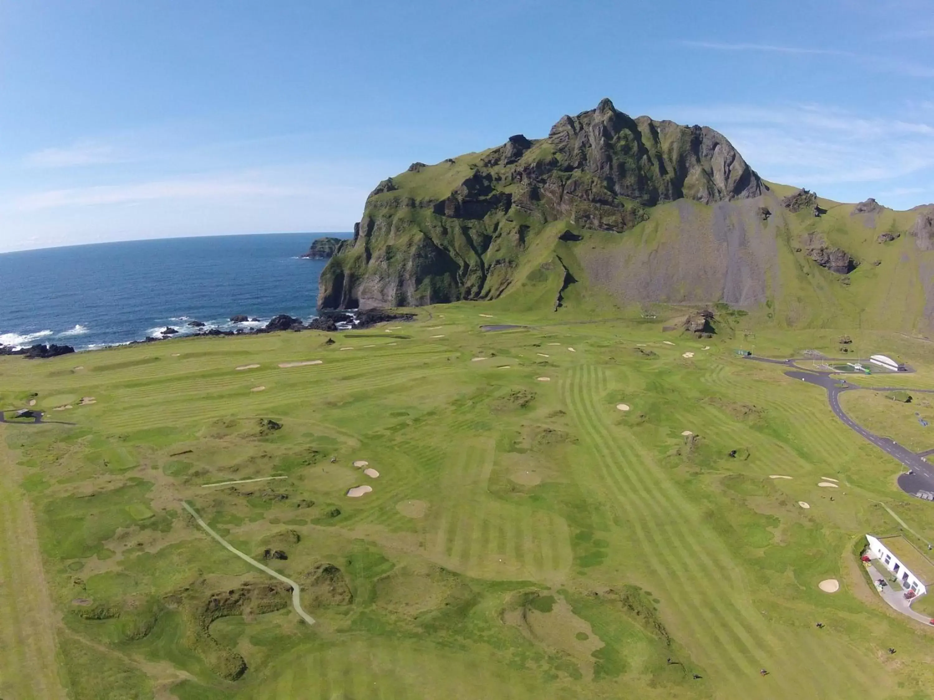 Golfcourse, Natural Landscape in Hotel Vestmannaeyjar