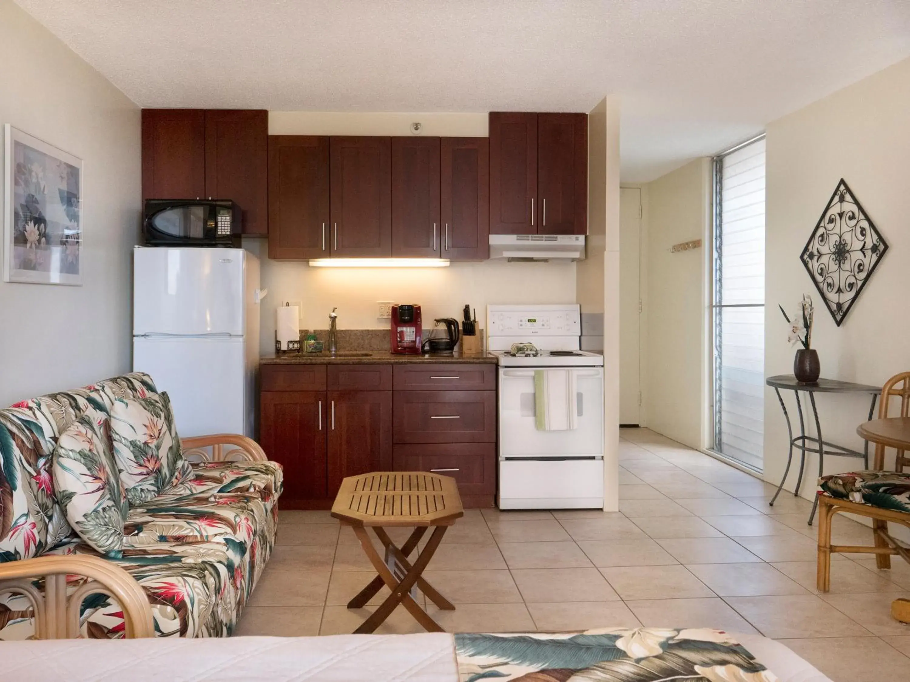 Kitchen/Kitchenette in Tropical Studios at Marine Surf Waikiki - FREE PARKING - BEST LOCATION - FULL KITCHEN - SWIMMING POOL