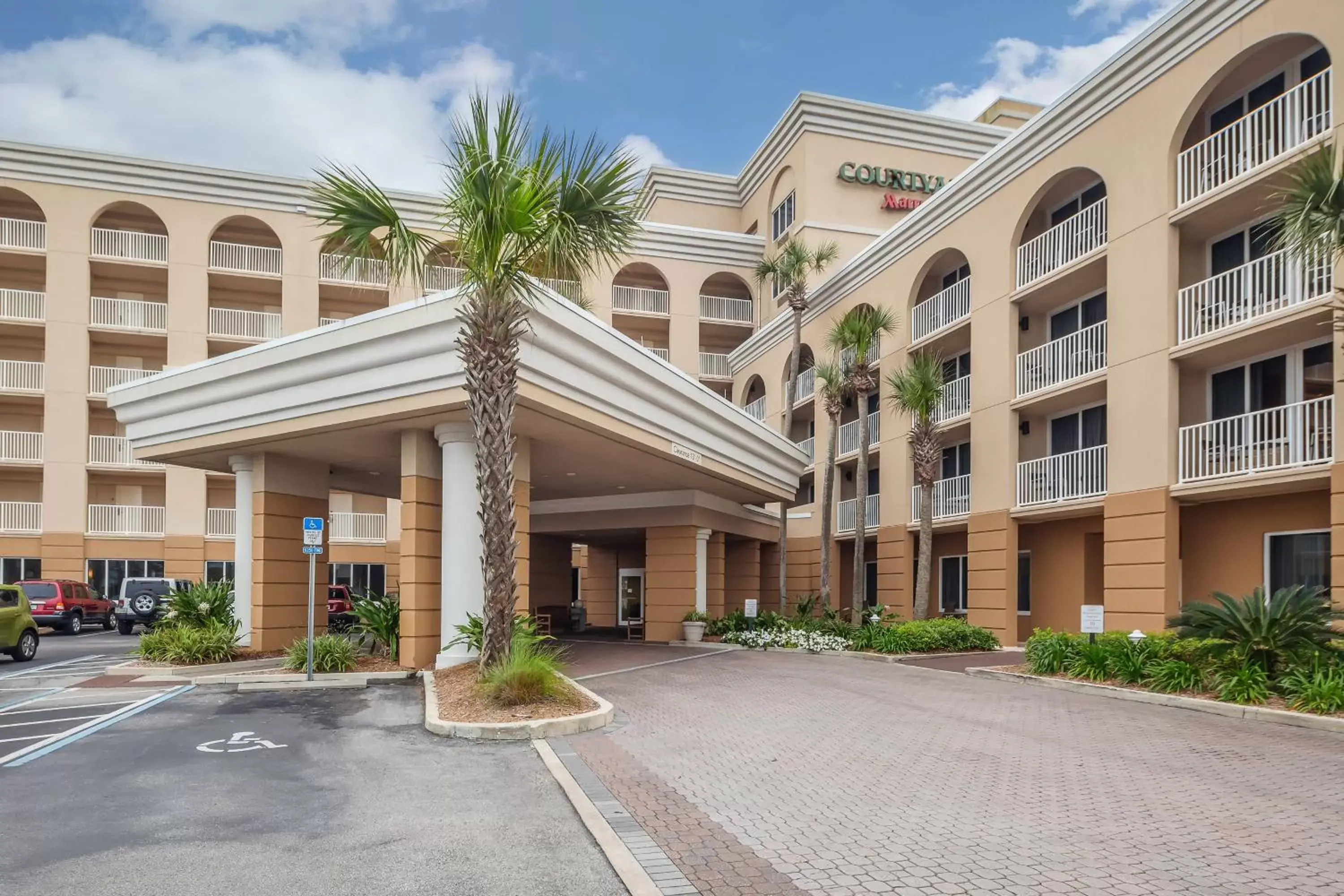 Property Building in Courtyard by Marriott Jacksonville Beach Oceanfront