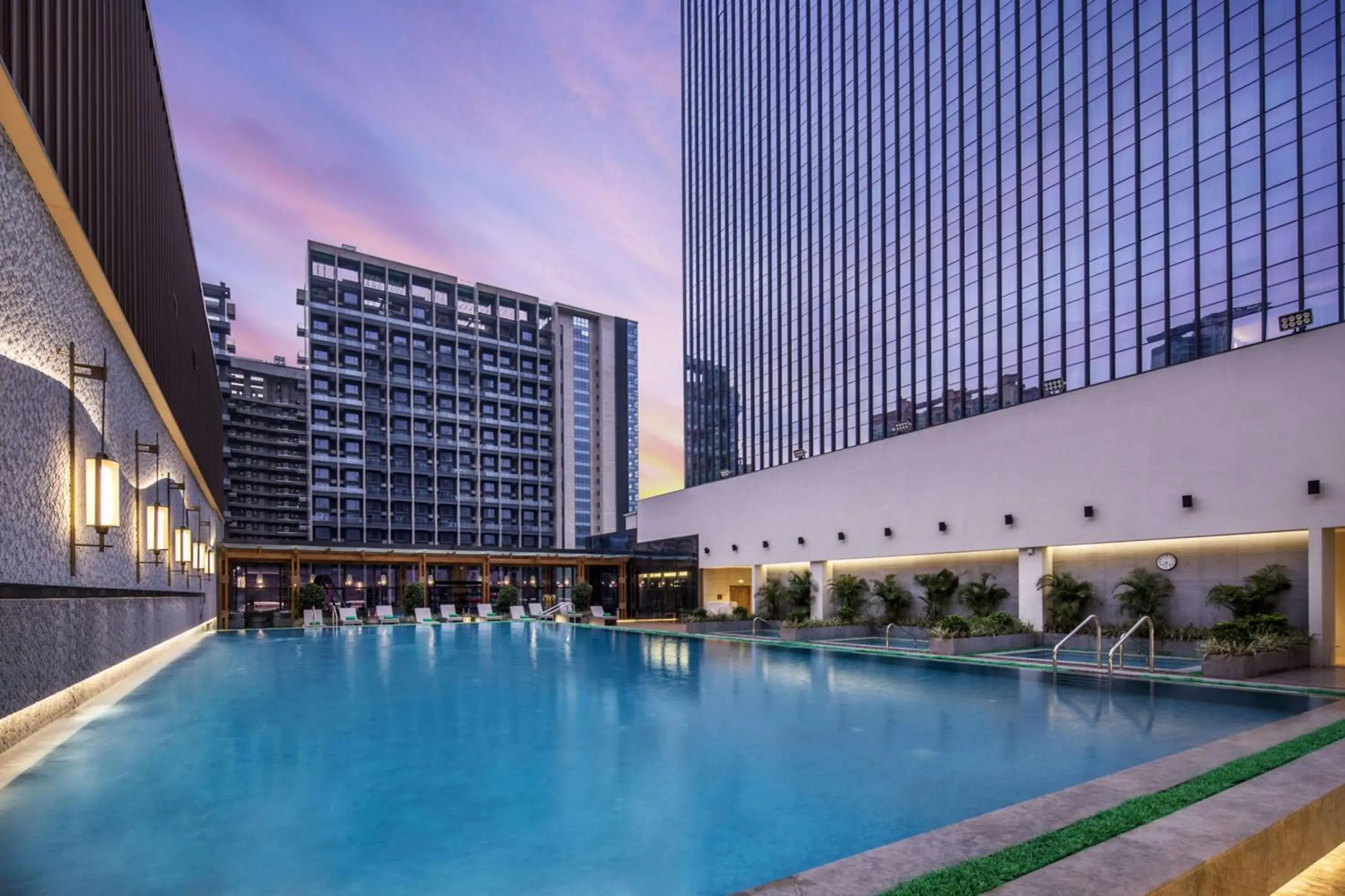 Pool view, Swimming Pool in DoubleTree By Hilton Shenzhen Longhua