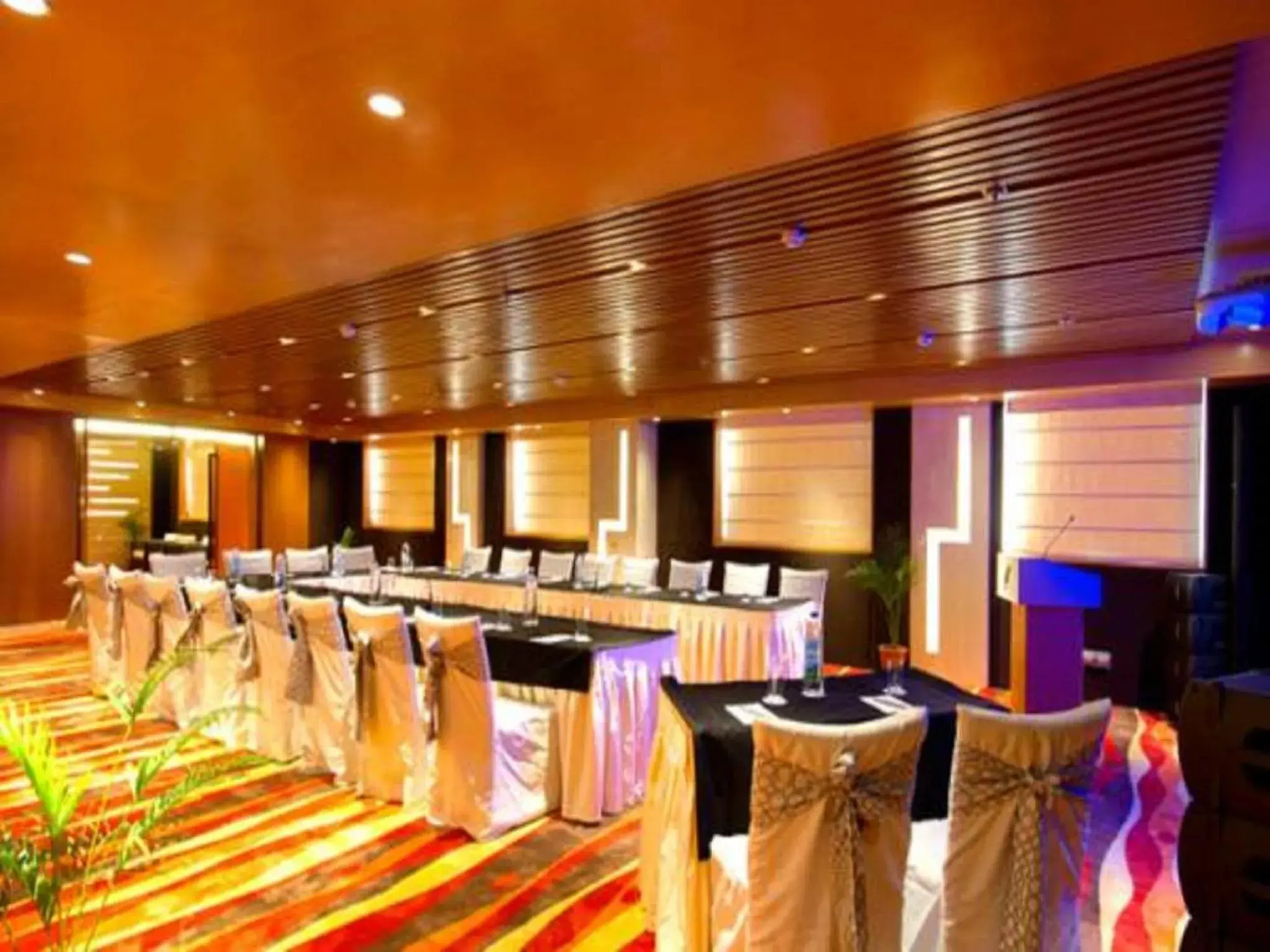 Business facilities, Banquet Facilities in The Fern Residency - Chandigarh