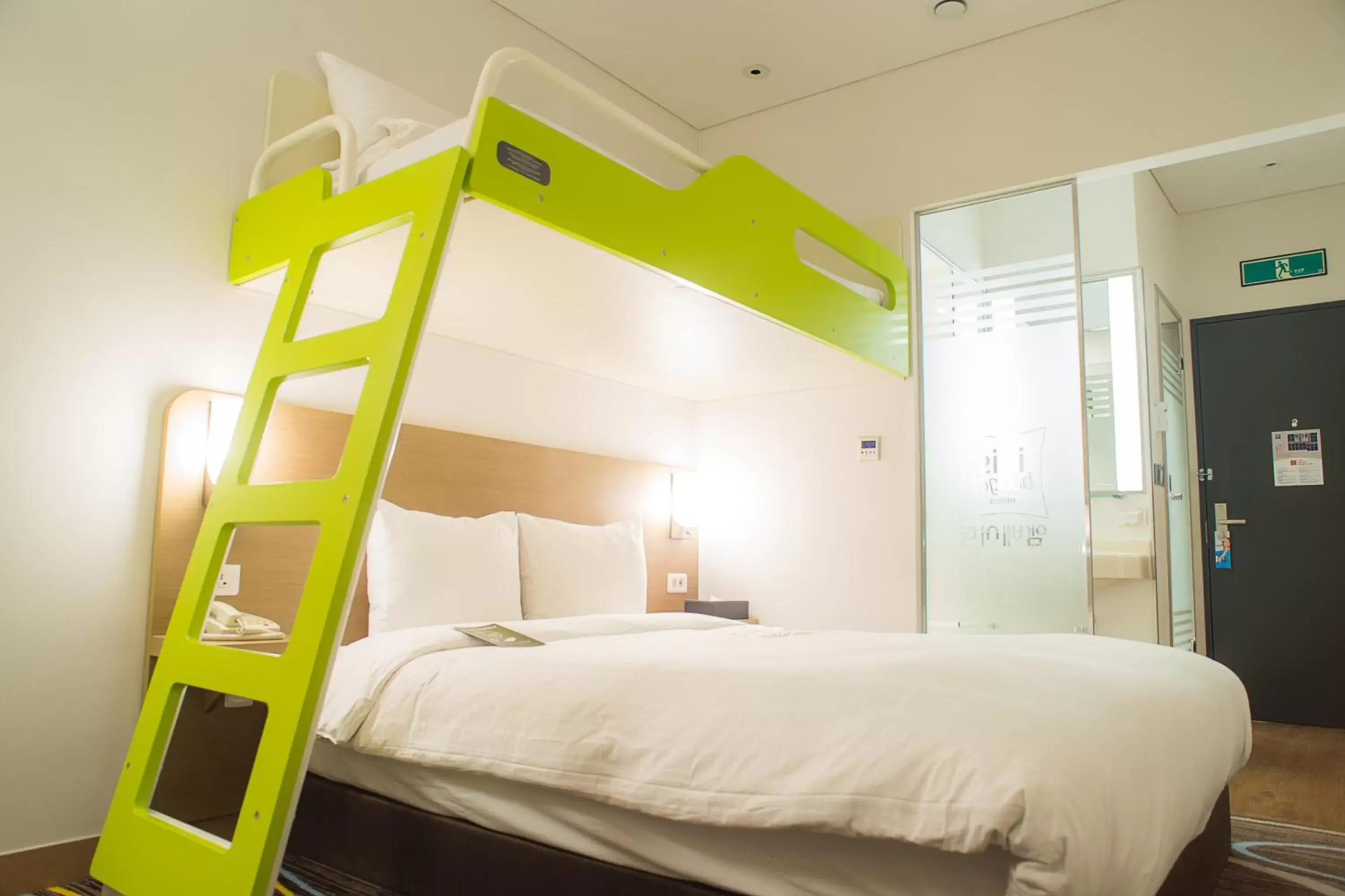 Bed in ibis budget Ambassador Busan Haeundae