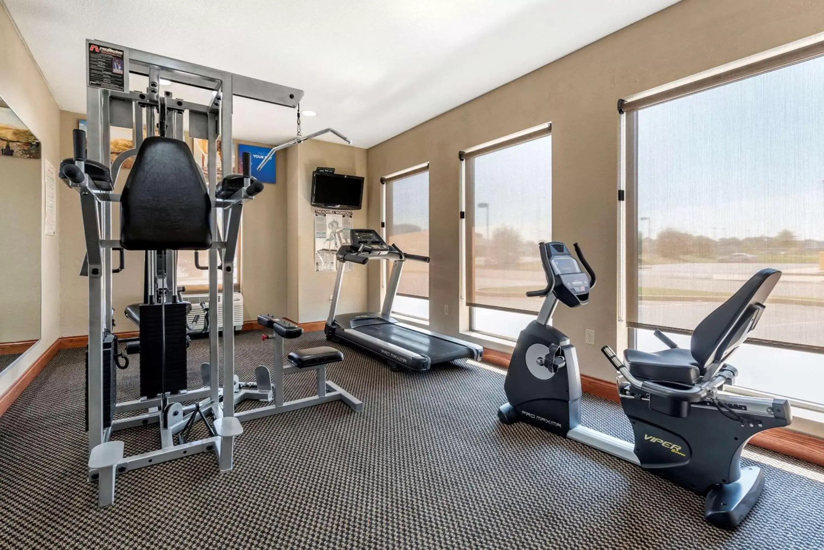 Fitness centre/facilities, Fitness Center/Facilities in Comfort Inn & Suites Muncie