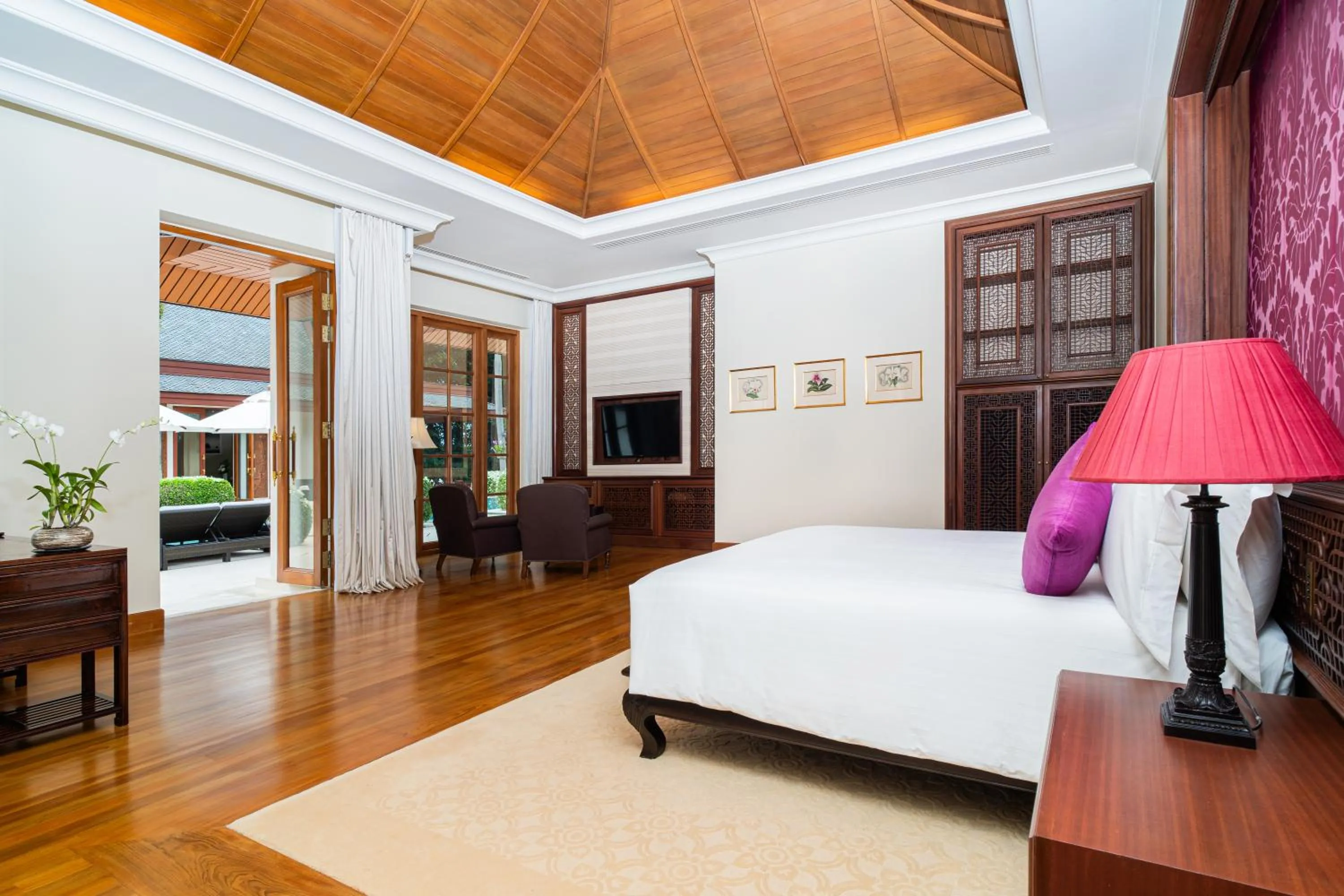 Bed in Trisara Villas & Residences Phuket