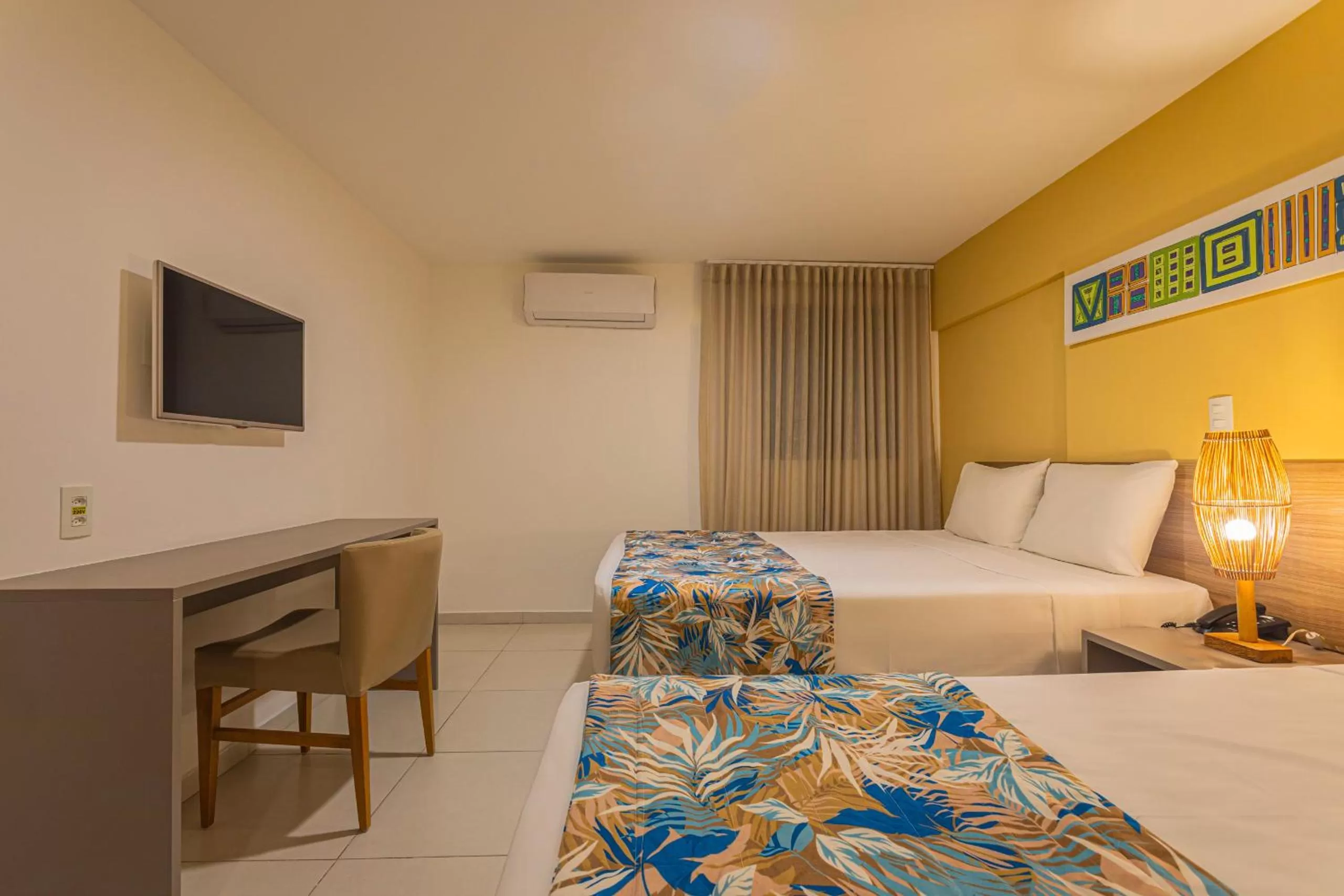 Bedroom, Bed in Slim Pajuçara by Tropicalis