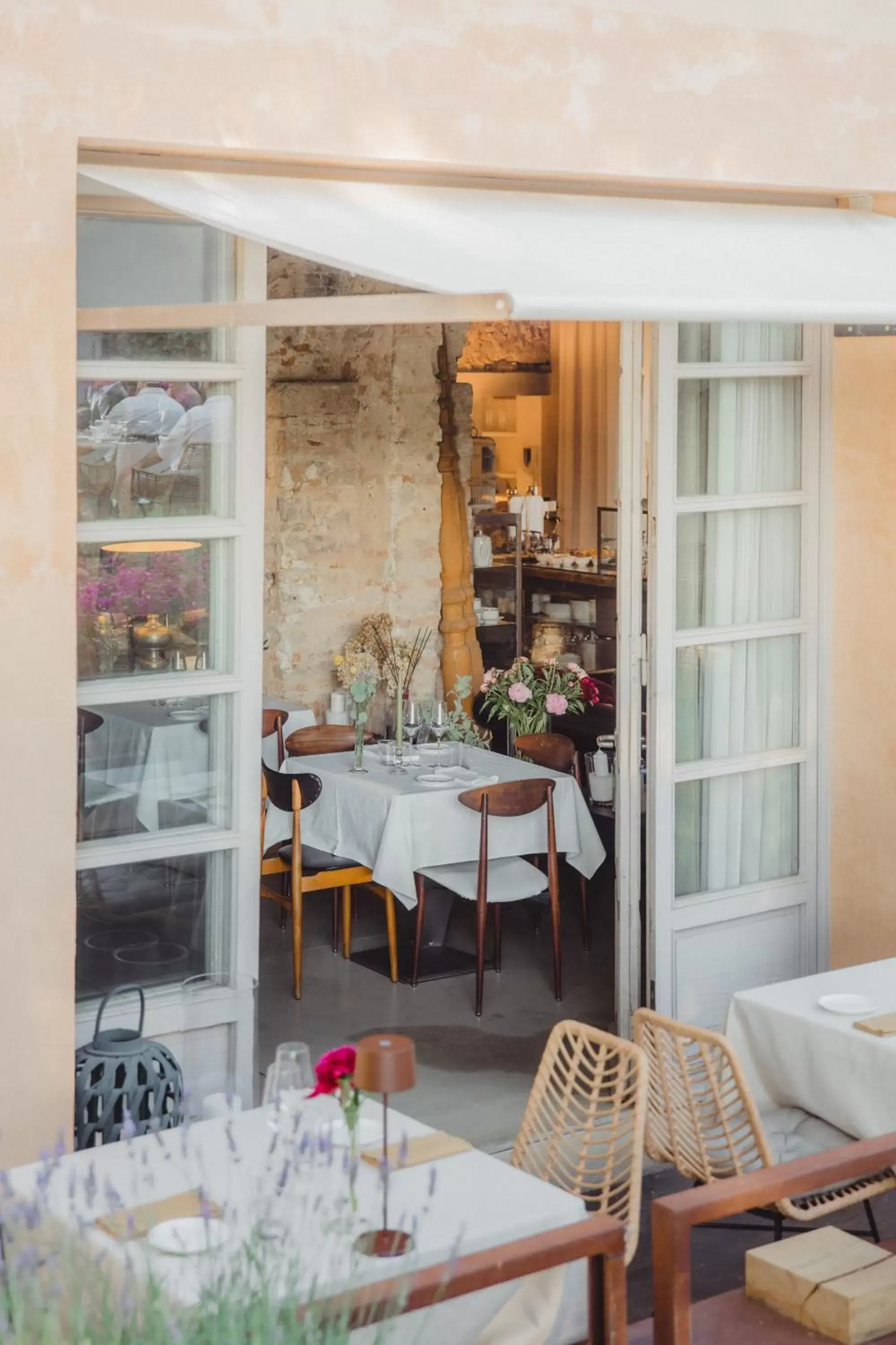 Restaurant/places to eat in Riva Lofts Florence Restaurant/places to eat in Riva Lofts Florence