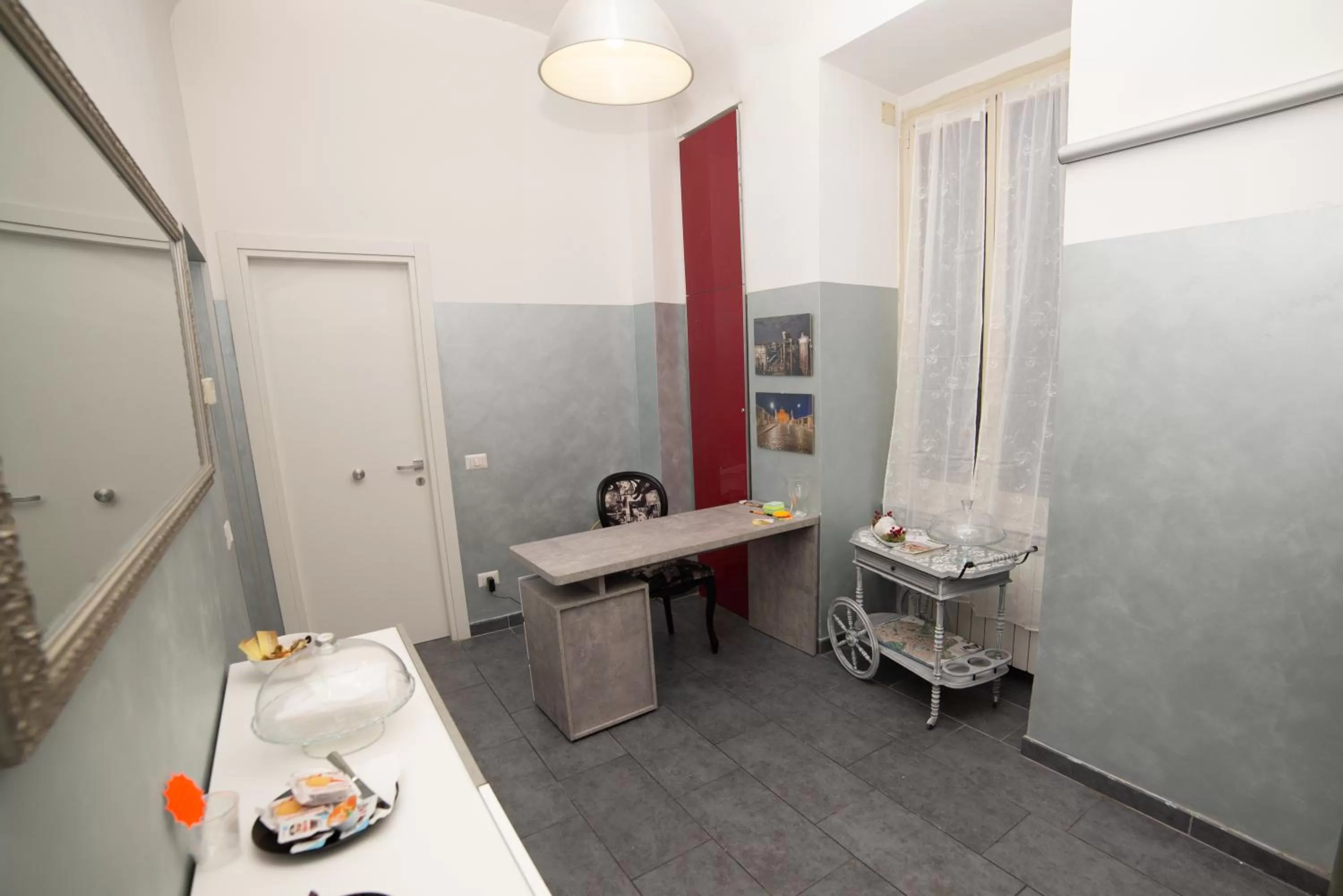 Internal: Not applicable to any particular room, Bathroom in Cento Passi dal Vaticano