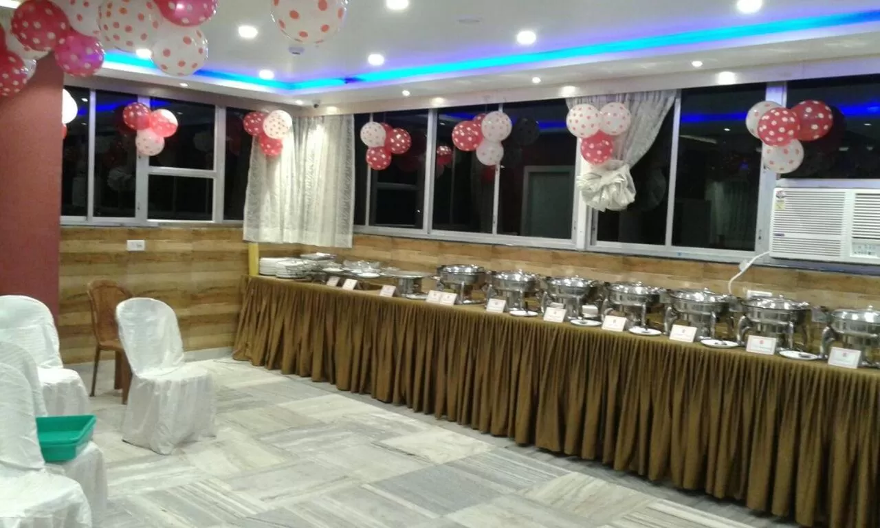 Banquet Facilities in Diamond Plaza