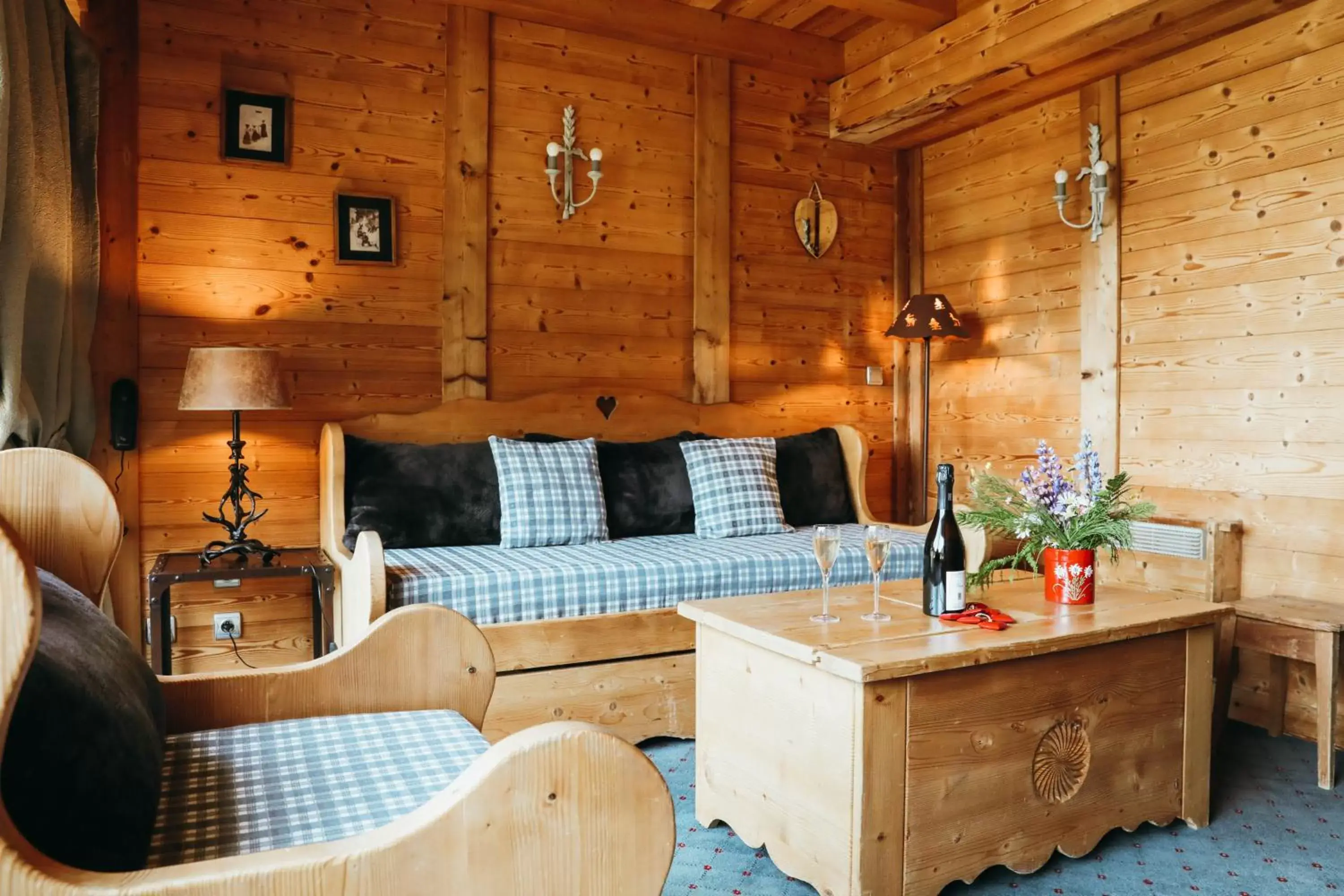 Living room, Seating Area in Les Grands Montets Hotel & Spa