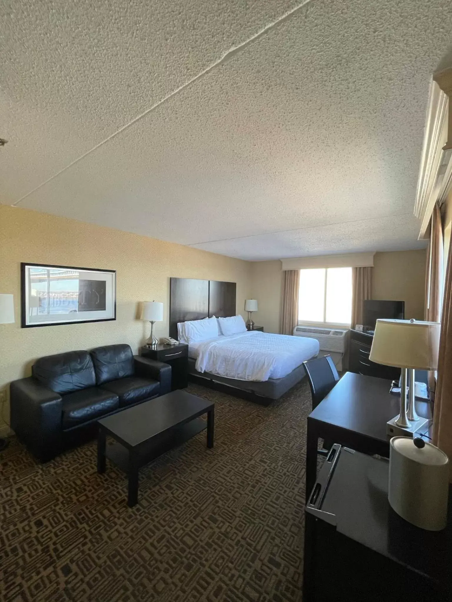 Photo of the whole room in Holiday Inn Express Philadelphia Penn's Landing, an IHG Hotel