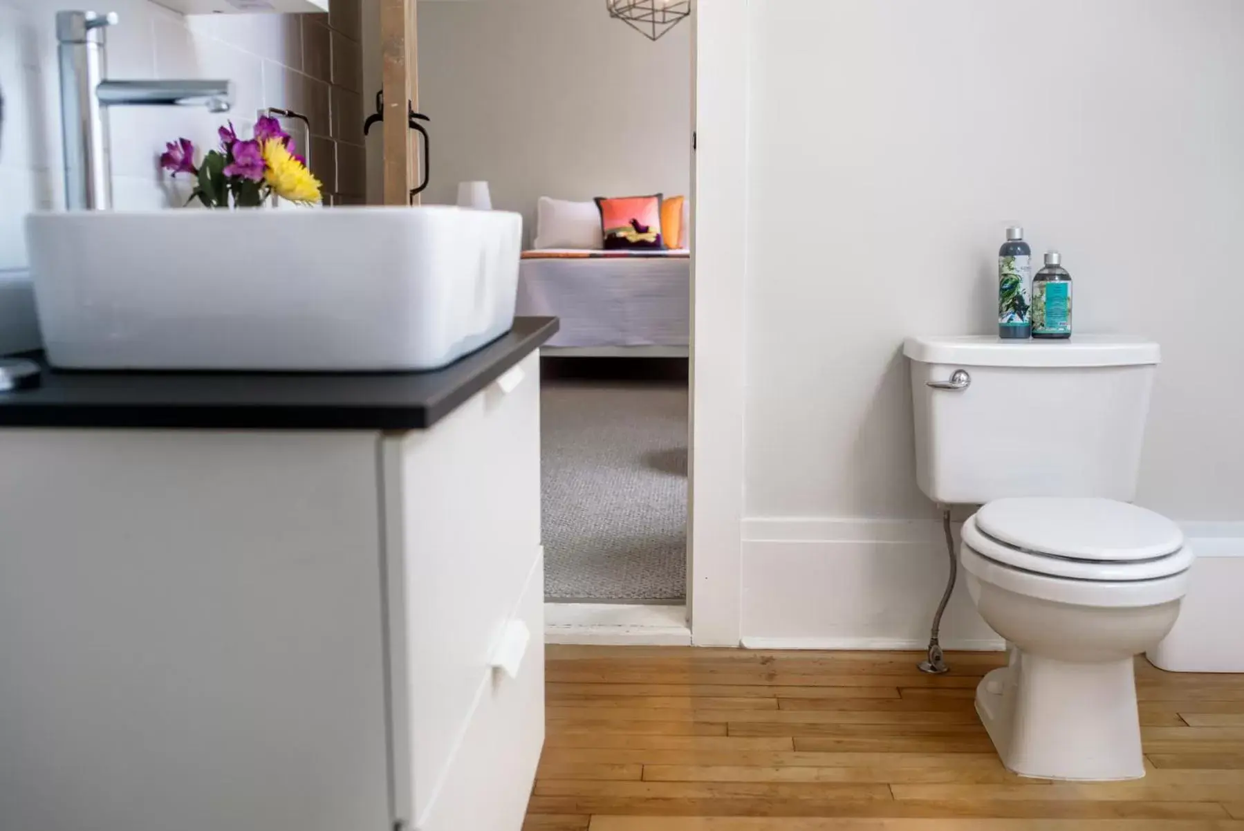 Bathroom in The Kitch'inn - Boutique Inn and Wine Bar