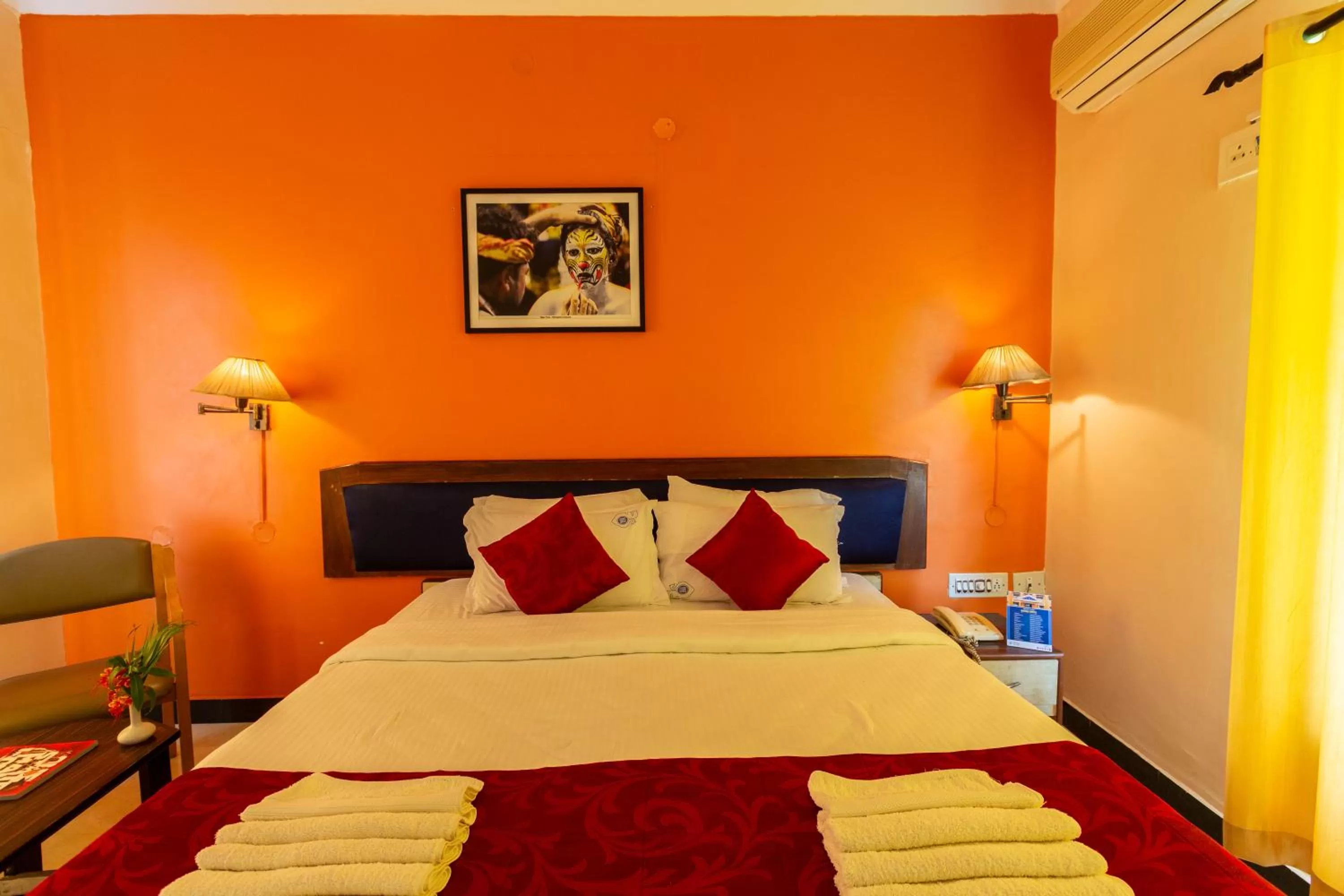 Bed in KSTDC Hotel Mayura Bhuvaneshwari Kamalapur