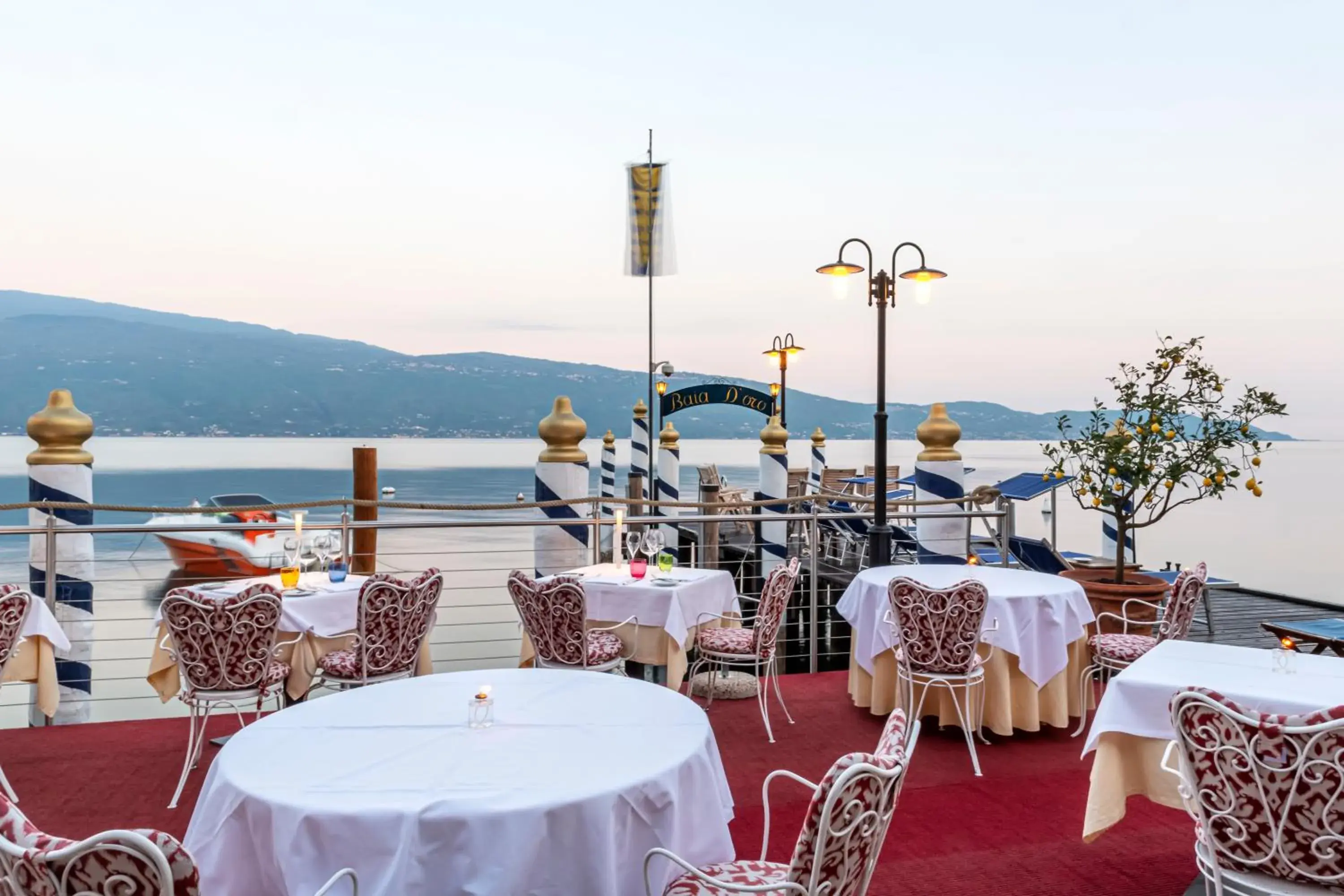 Restaurant/Places to Eat in Hotel Baia D'Oro