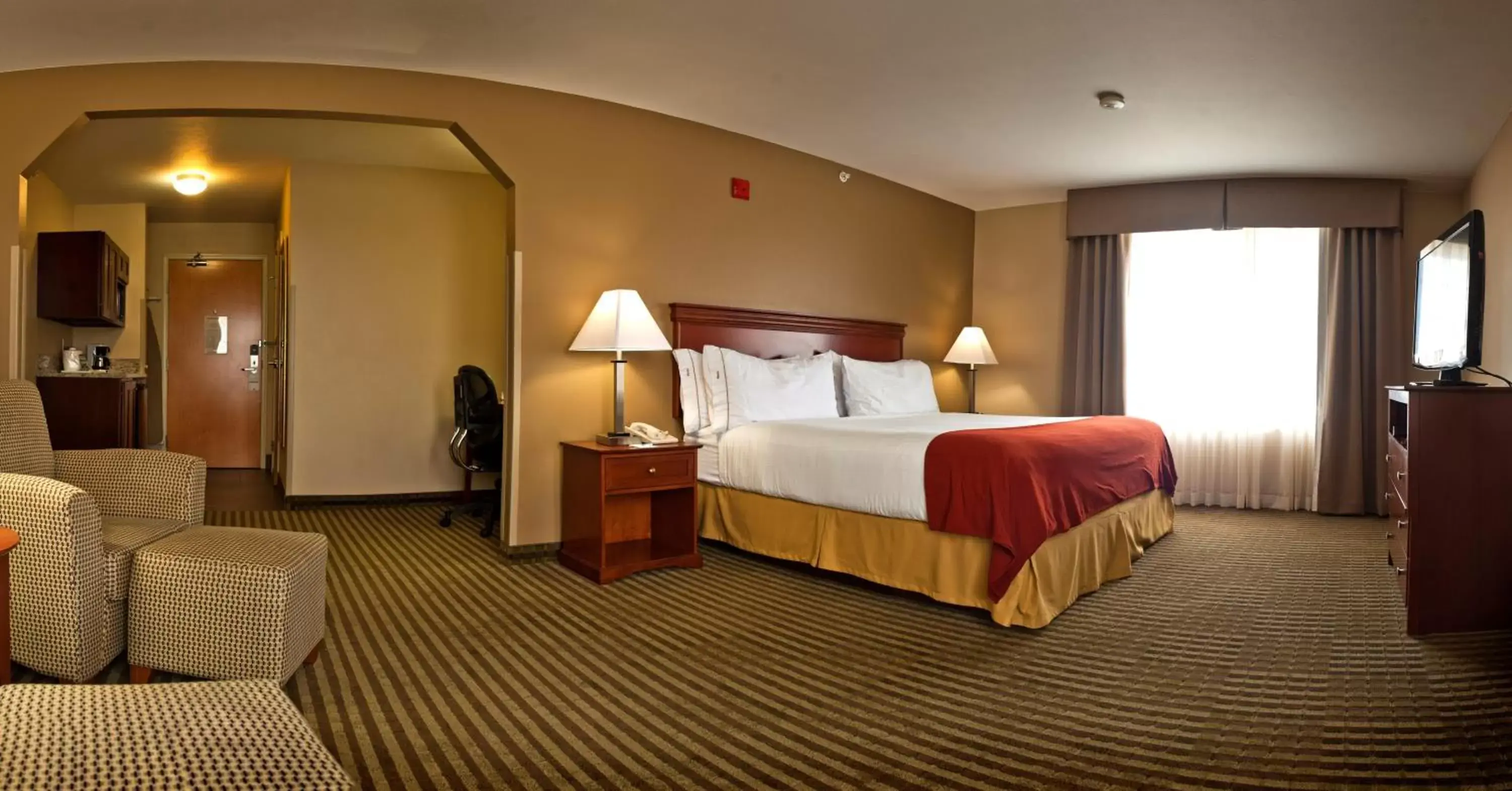 Photo of the whole room, Bed in Holiday Inn Express Walla Walla, an IHG Hotel