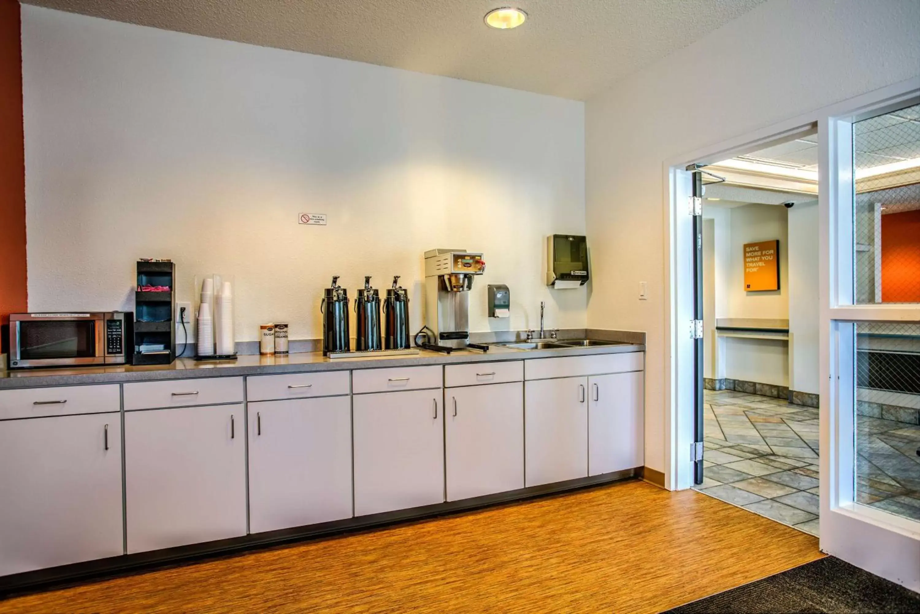 Lobby or reception, Kitchen/Kitchenette in Motel 6-Missoula, MT