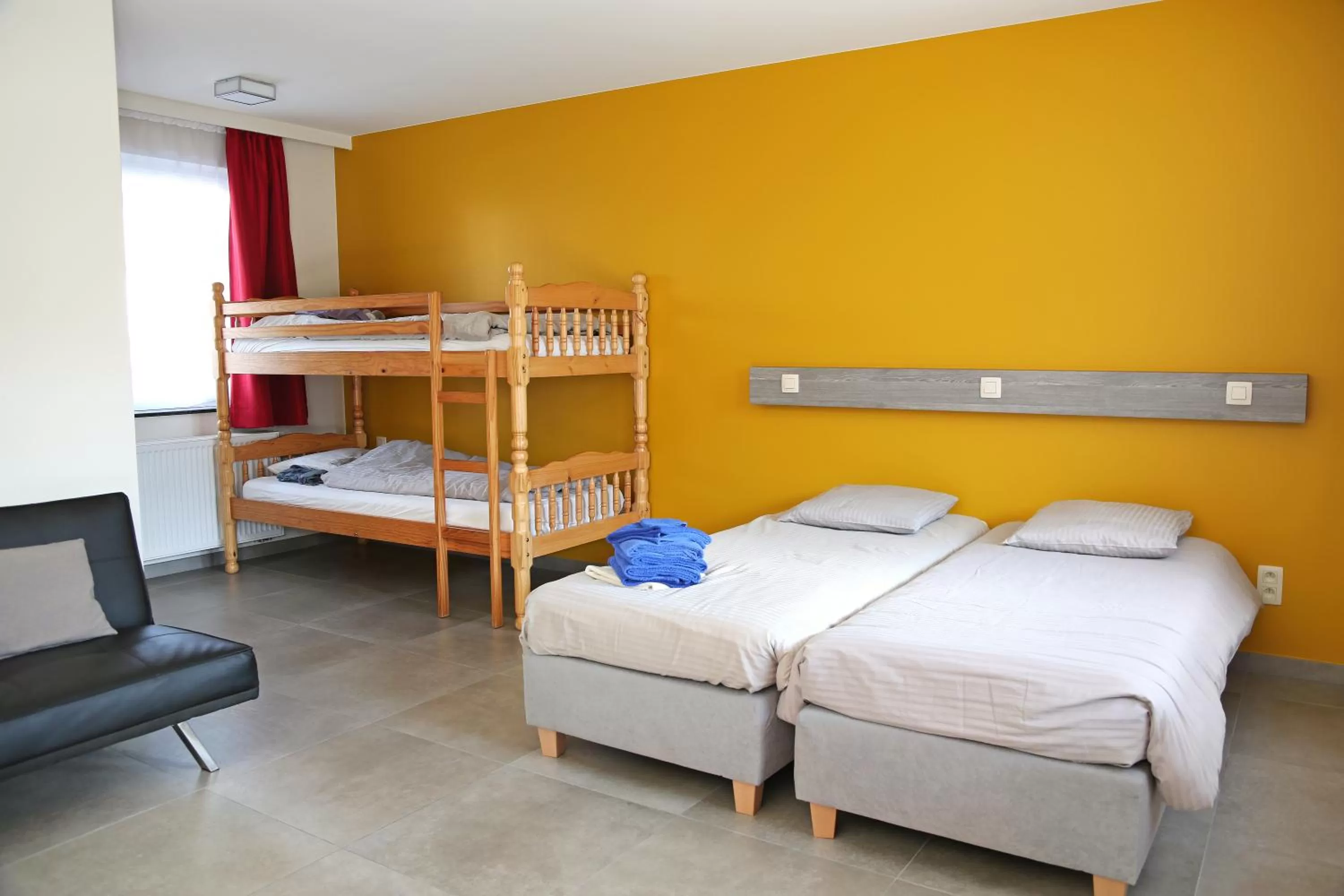 Bed in Logies Ternier