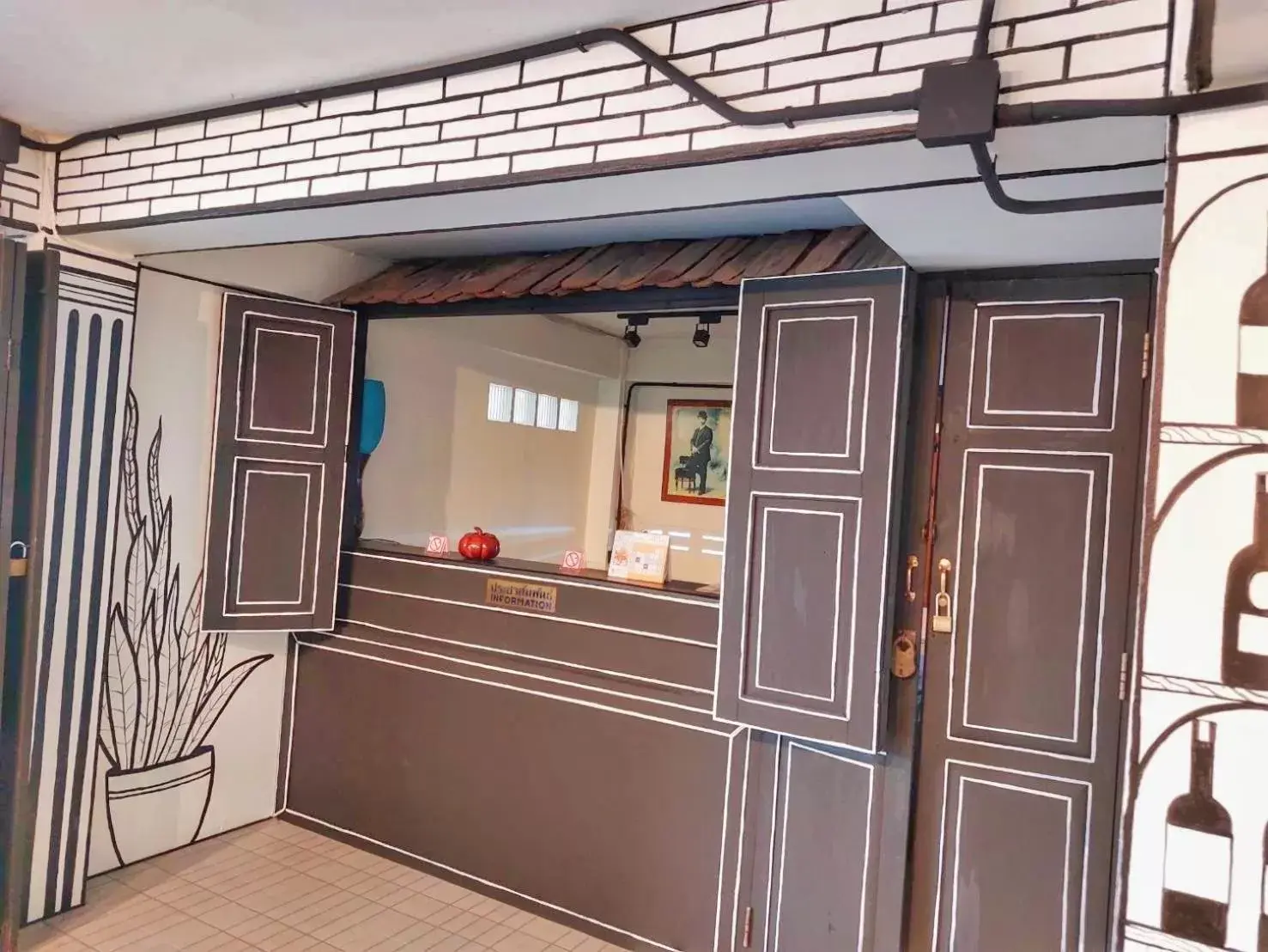 RoomQuest Chiang Mai Tha Phae RoomQuest Chiang Mai Tha Phae