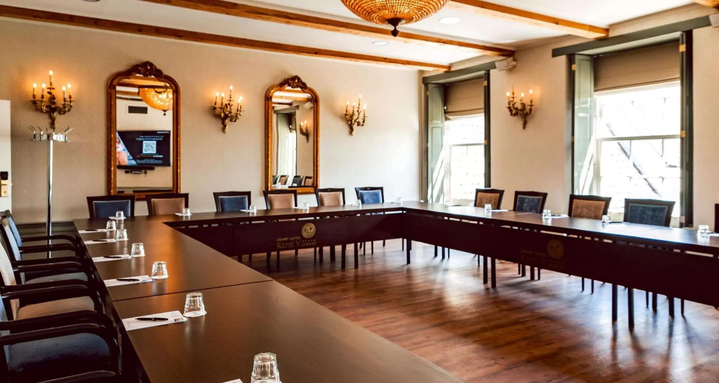 Meeting/conference room in Grand Hotel Karel V