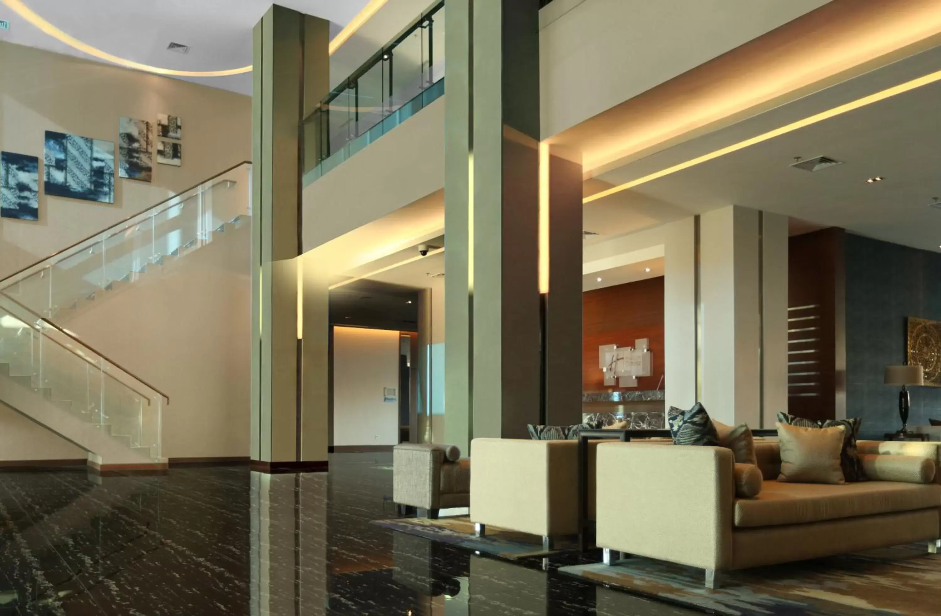 Property building, Lobby/Reception in Holiday Inn Express Jakarta International Expo, an IHG Hotel