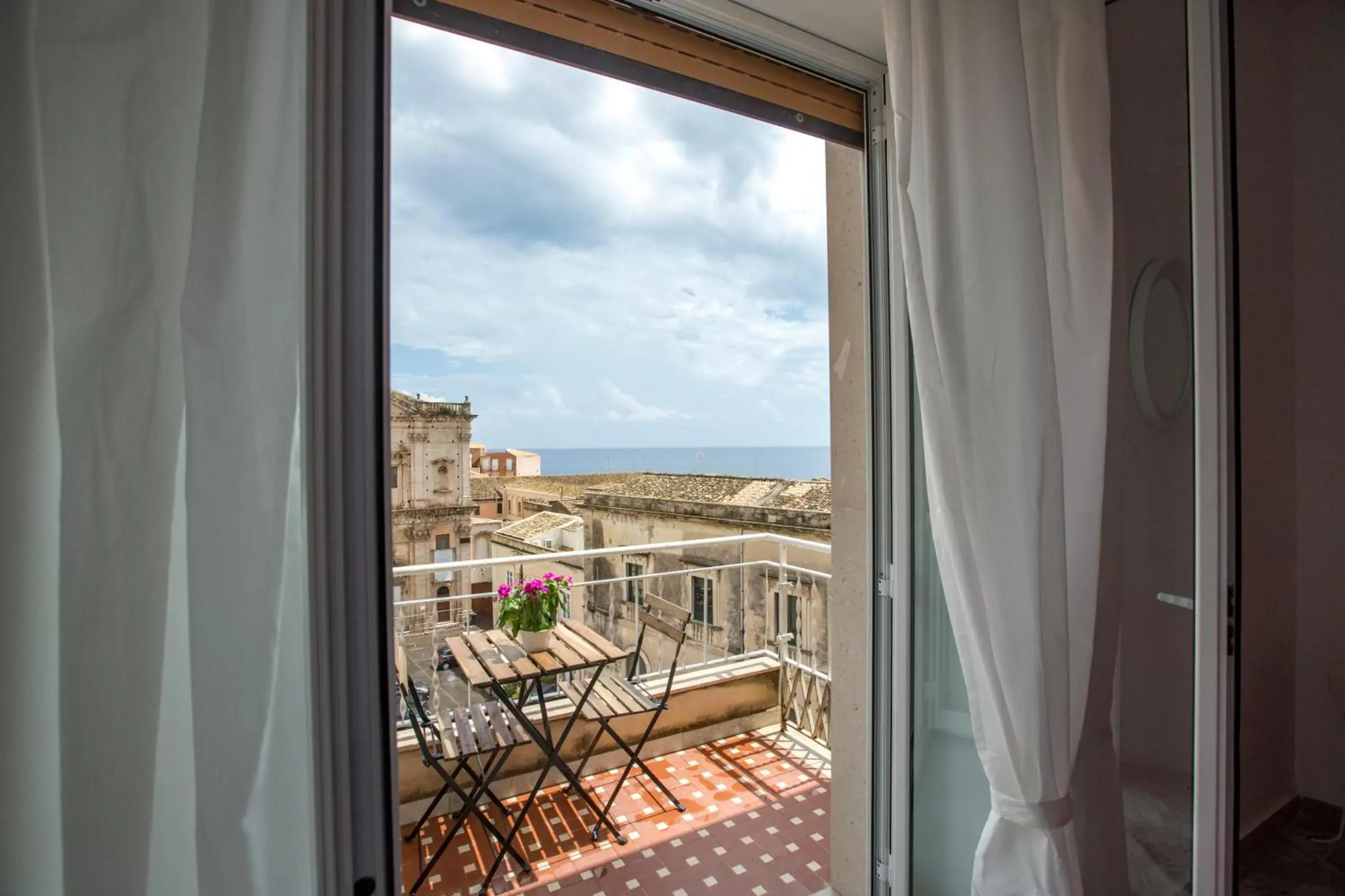 Balcony/Terrace in Maison Ortigia