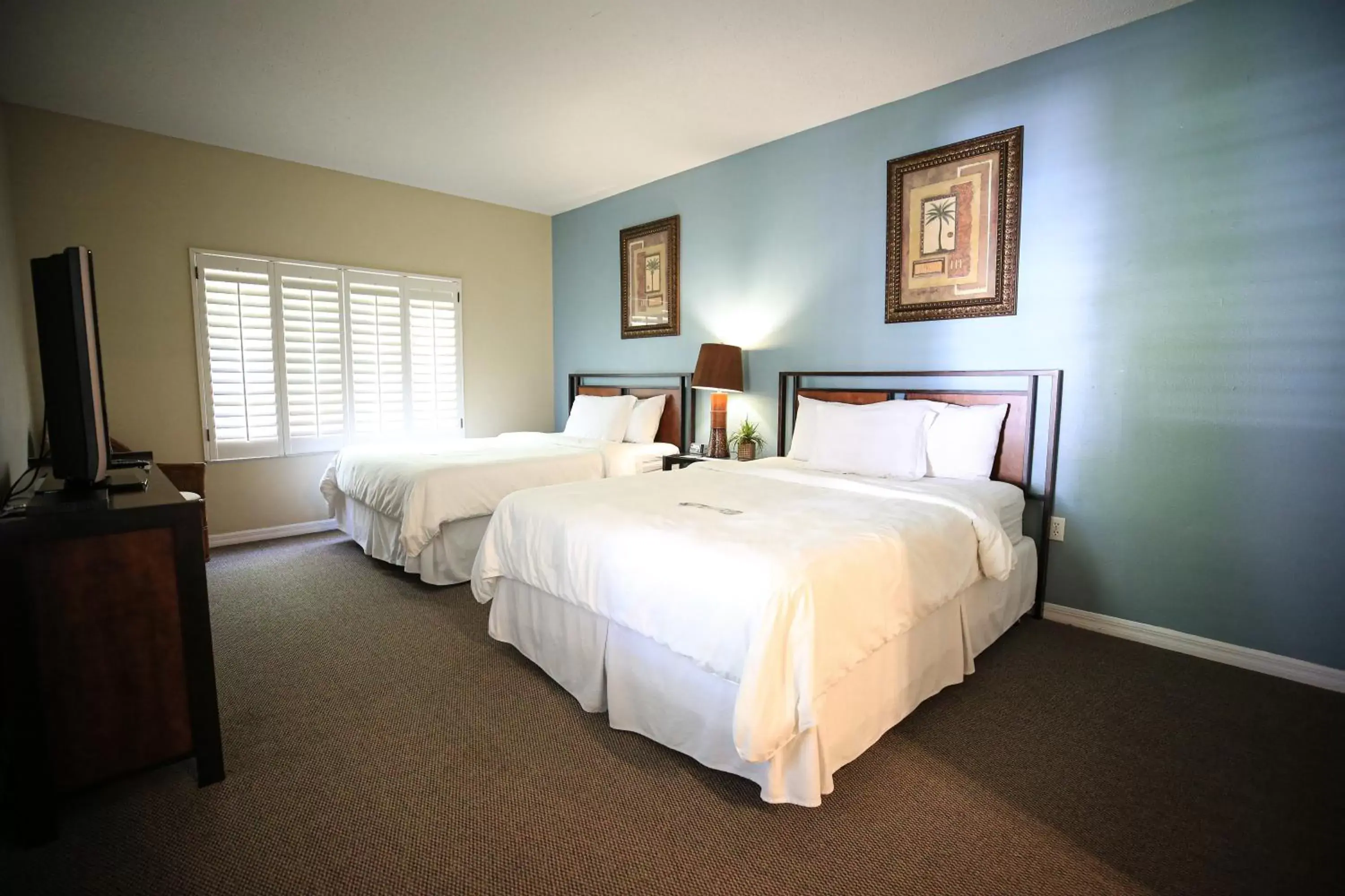 Bedroom, Bed in Legacy Hotel at IMG Academy