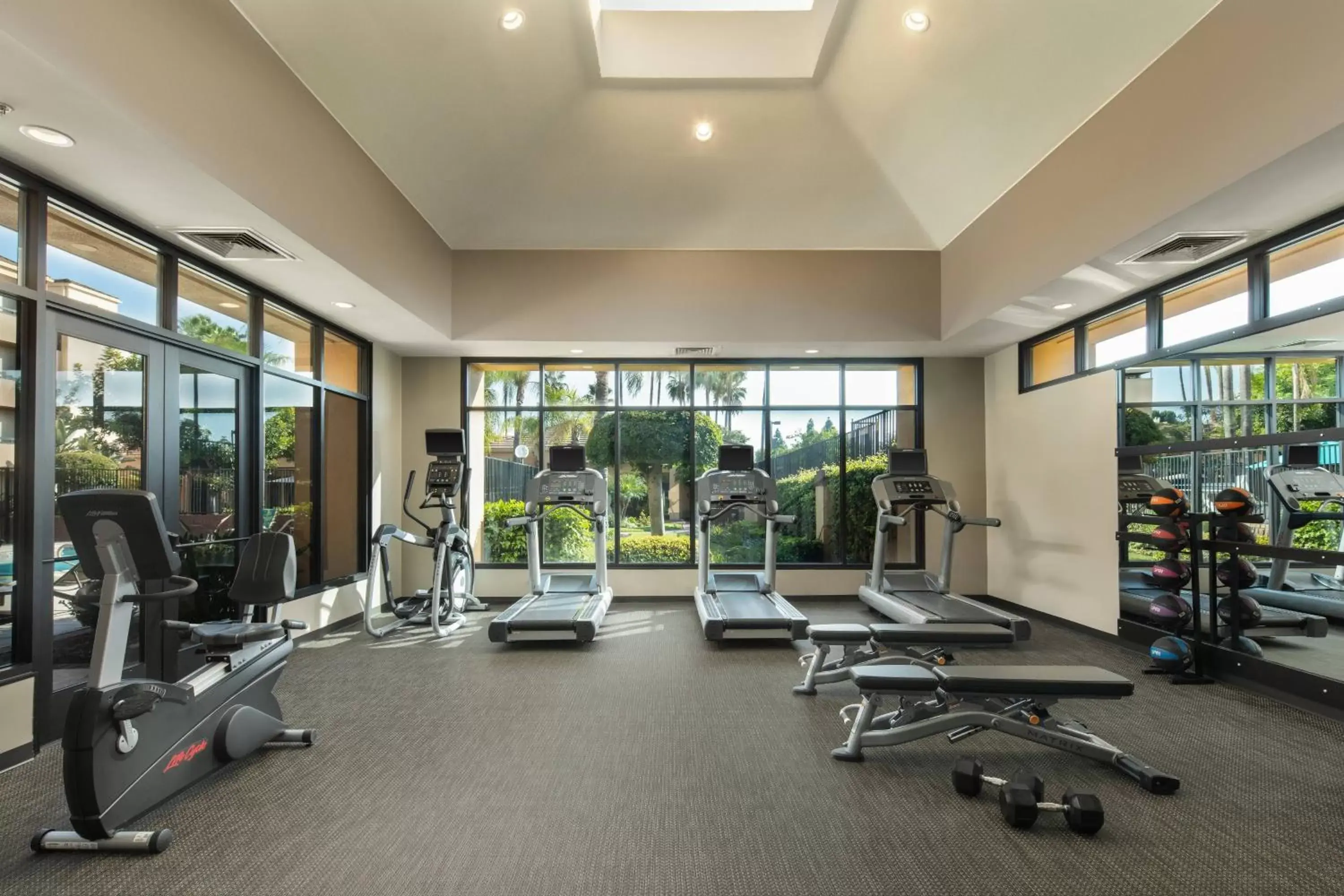 Fitness centre/facilities, Fitness Center/Facilities in Courtyard Costa Mesa South Coast Metro