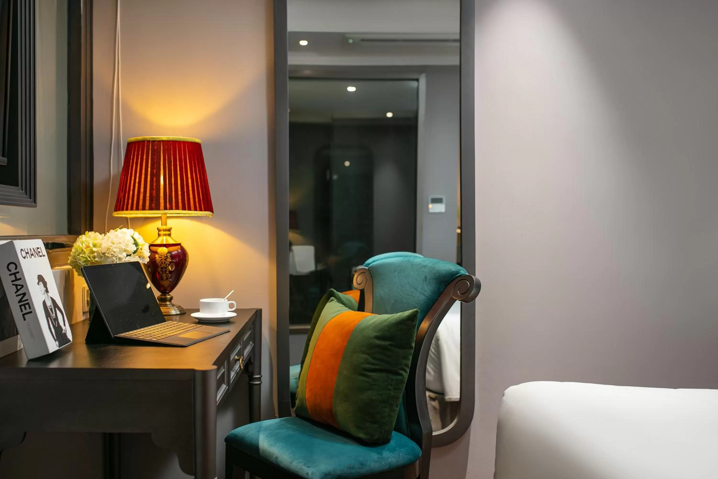 hair dresser, Bed in Hanoi L'Heritage Hotel & Gym - Spa