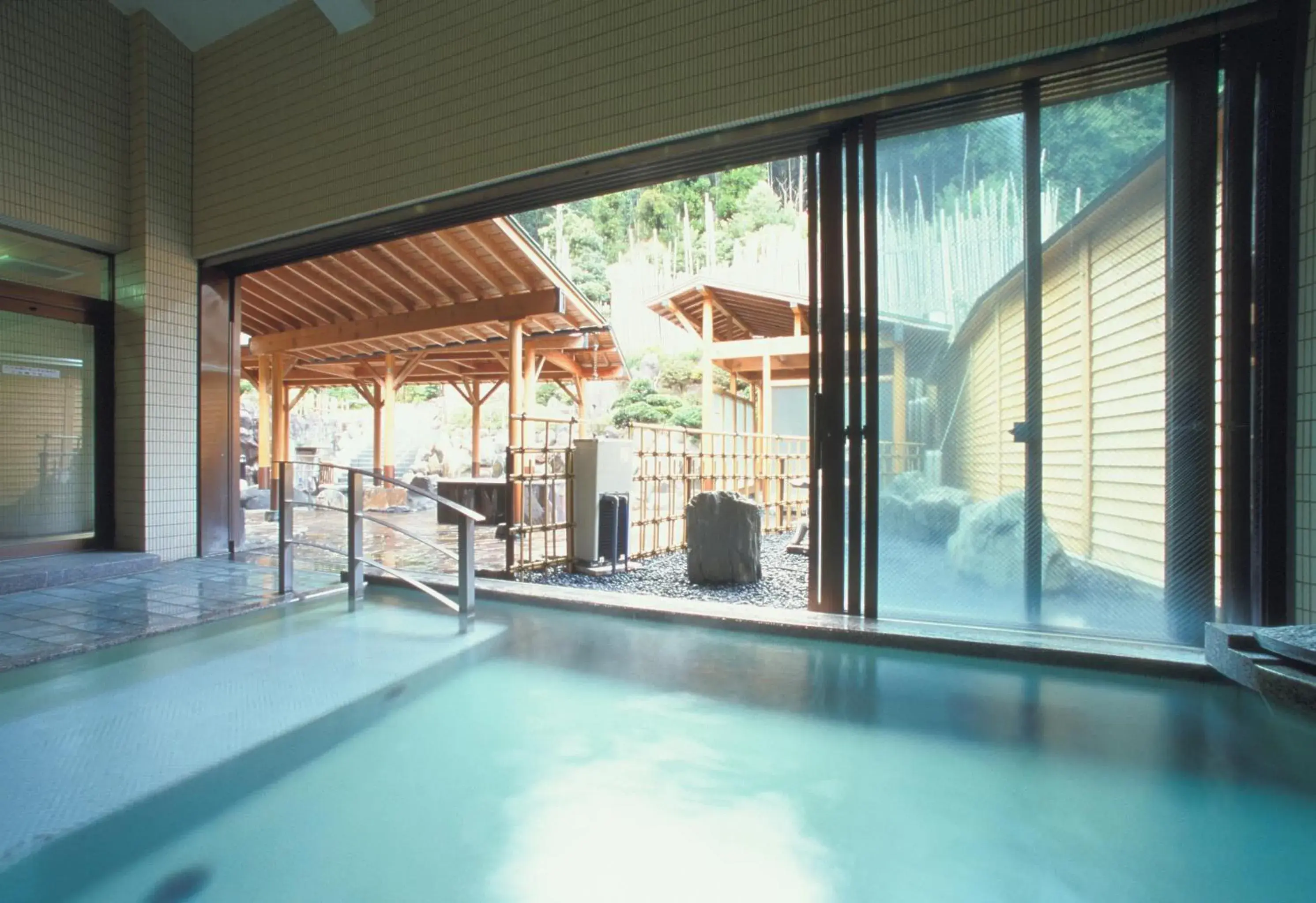 Public Bath, Swimming Pool in Hakonenomori Okada Hotel