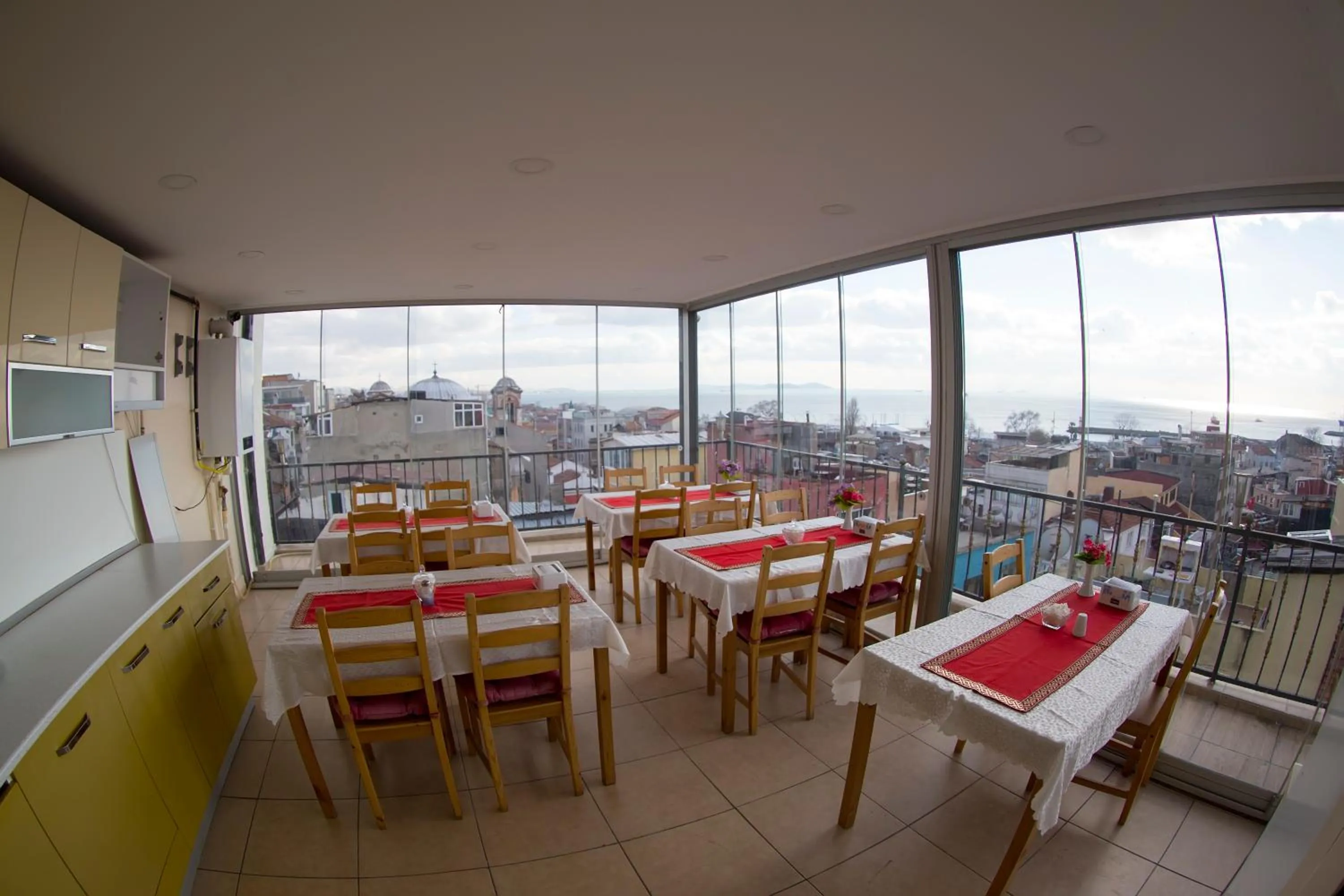 Restaurant/places to eat in Ottoman Time Hotel