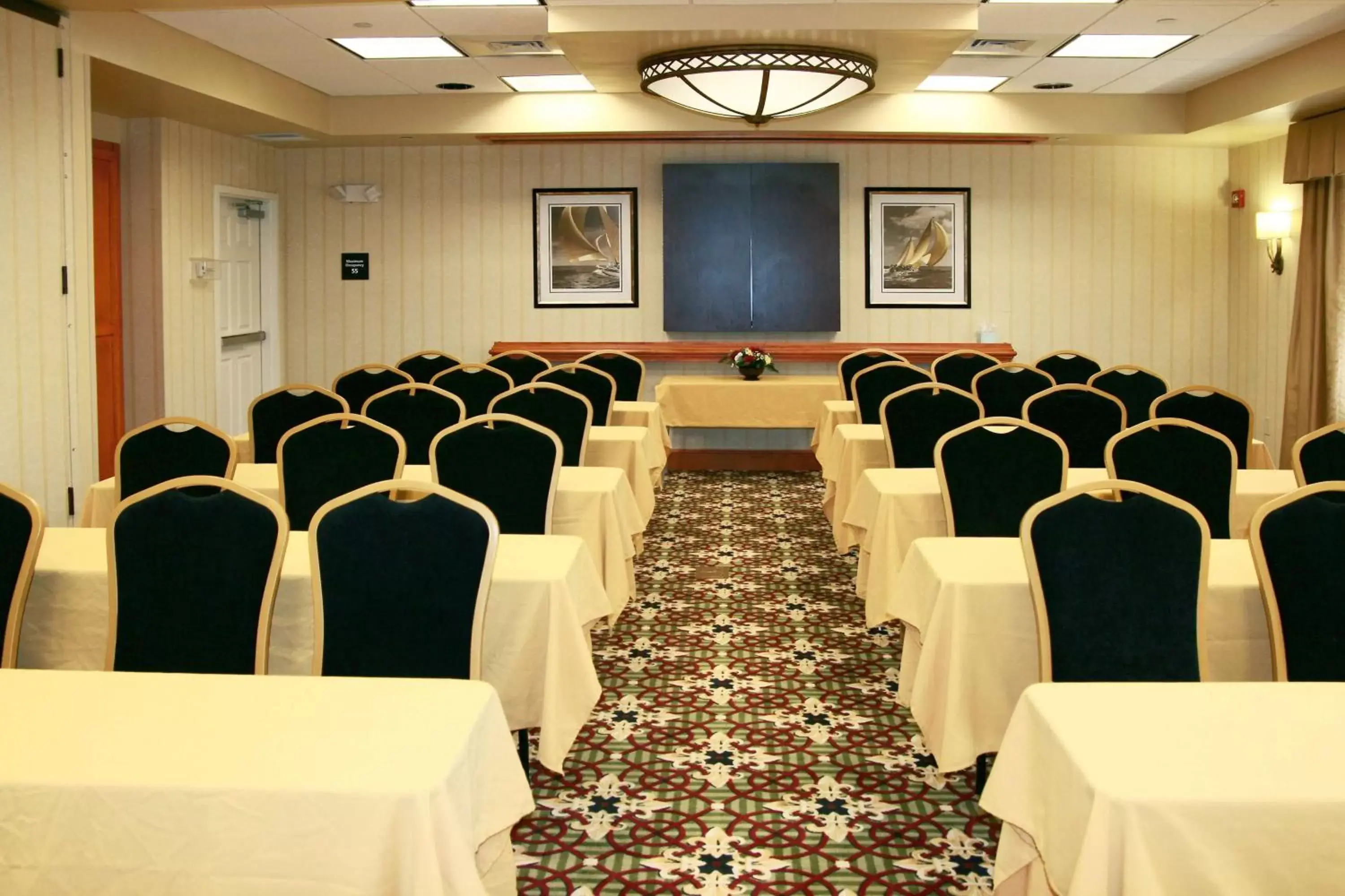 Meeting/conference room in Hampton Inn Easton