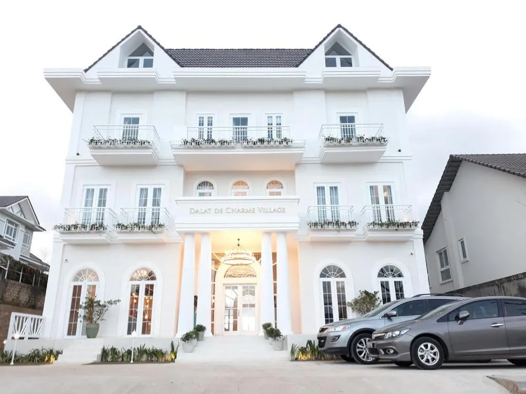 Facade/entrance in Dalat De Charme Village