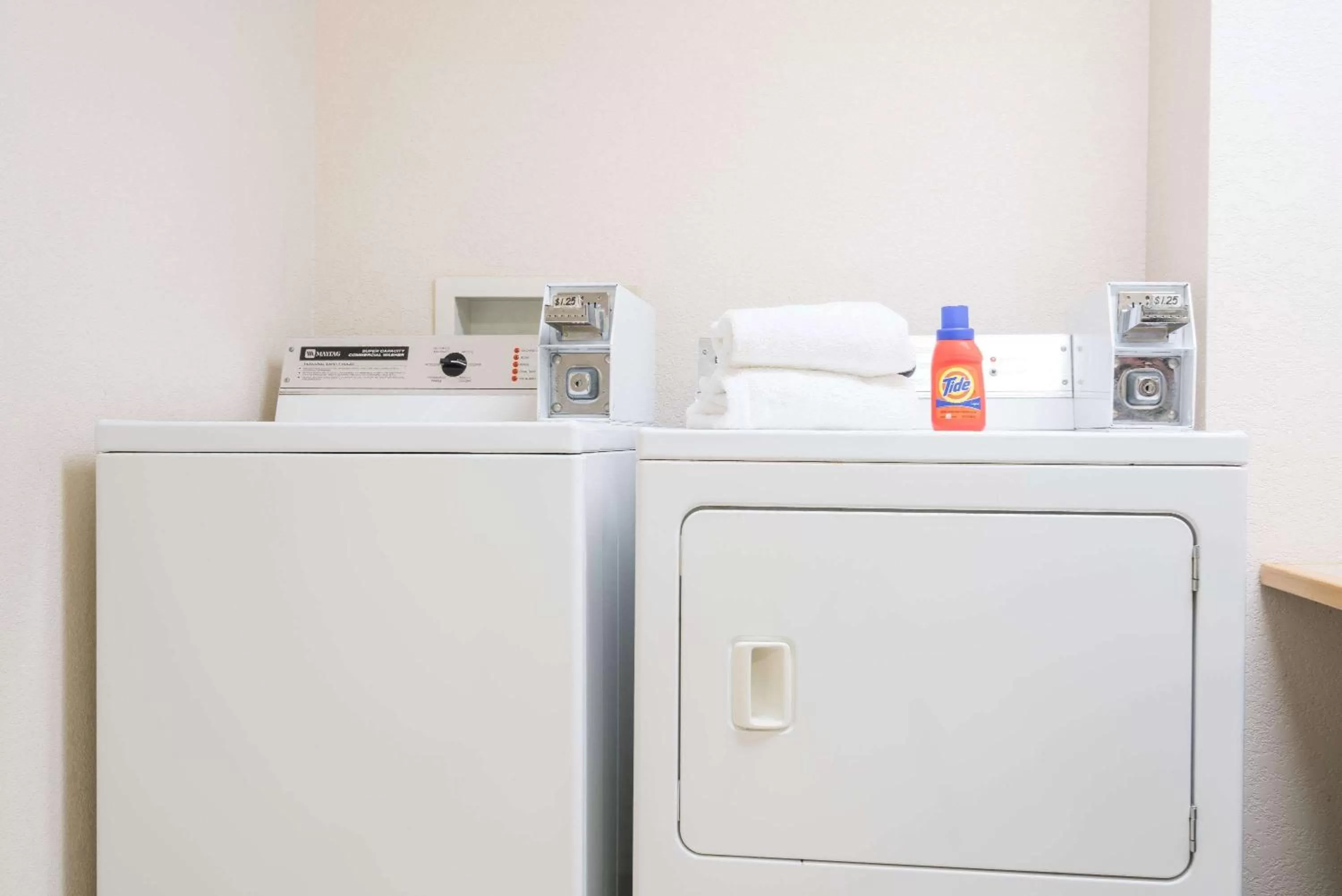 On site in Super 8 by Wyndham Sheldon