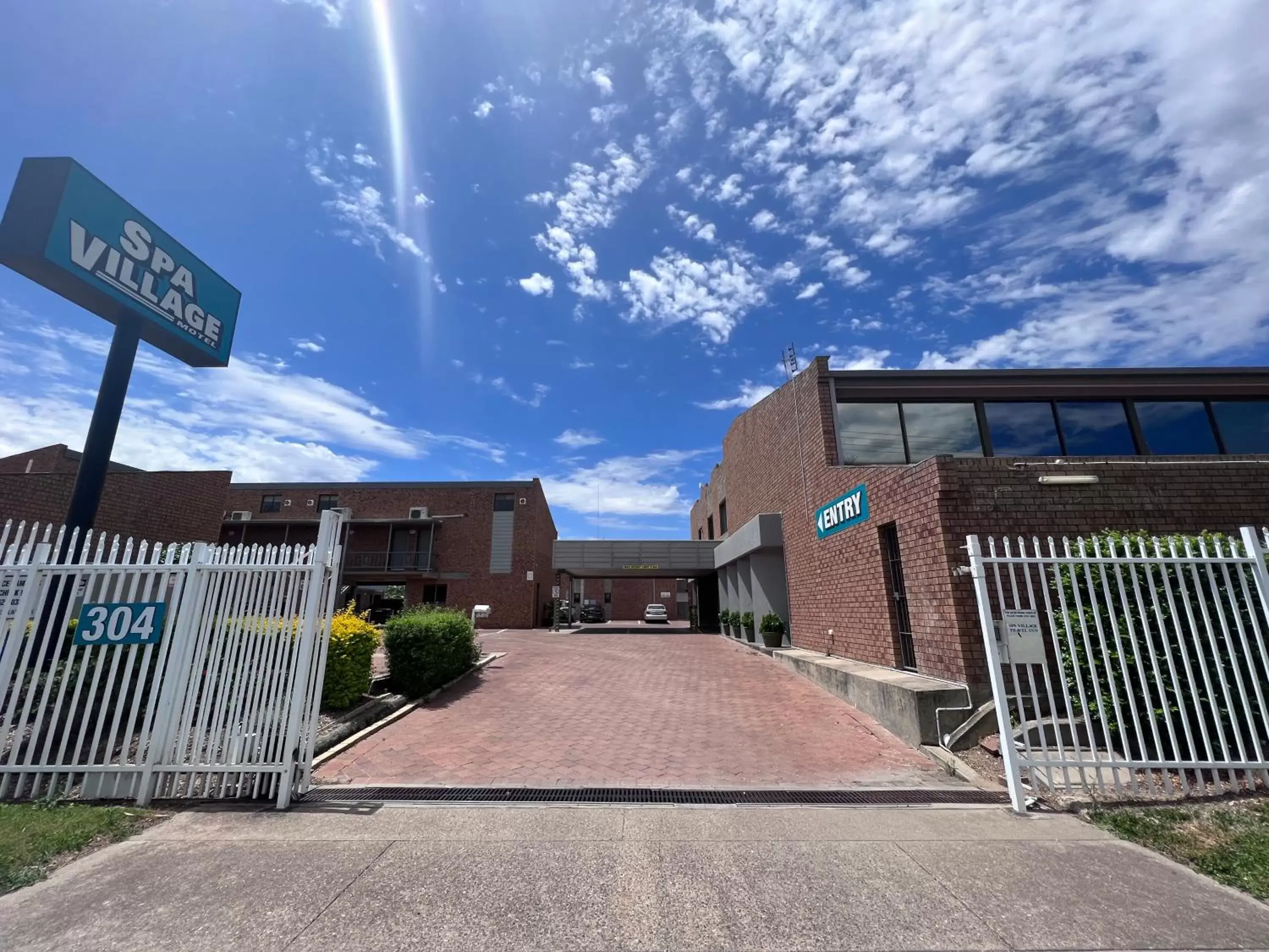 Facade/entrance in Spa Village Travel Inn Facade/entrance in Spa Village Travel Inn