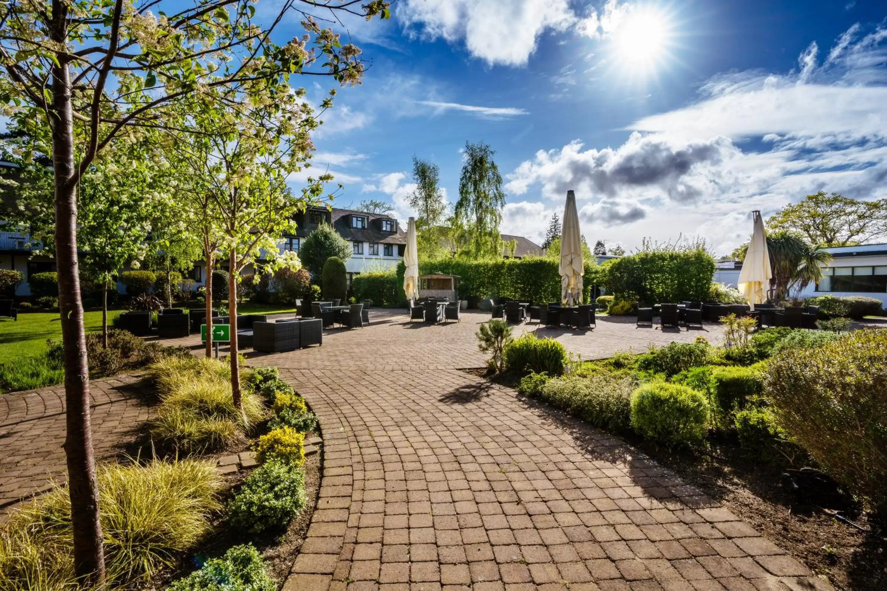 Garden in Crowne Plaza Felbridge - Gatwick, an IHG Hotel