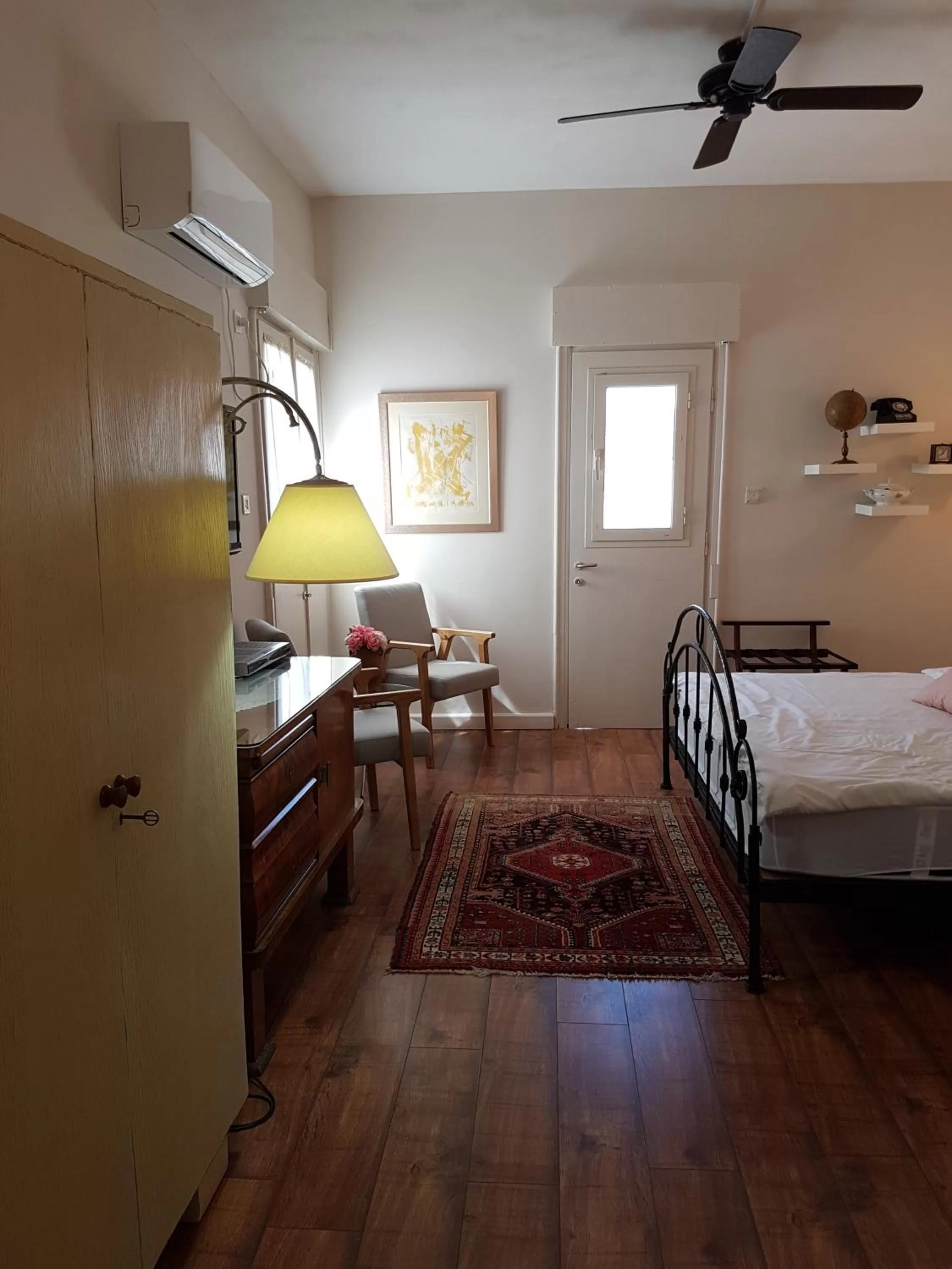 Bed in Lishansky Since 1936