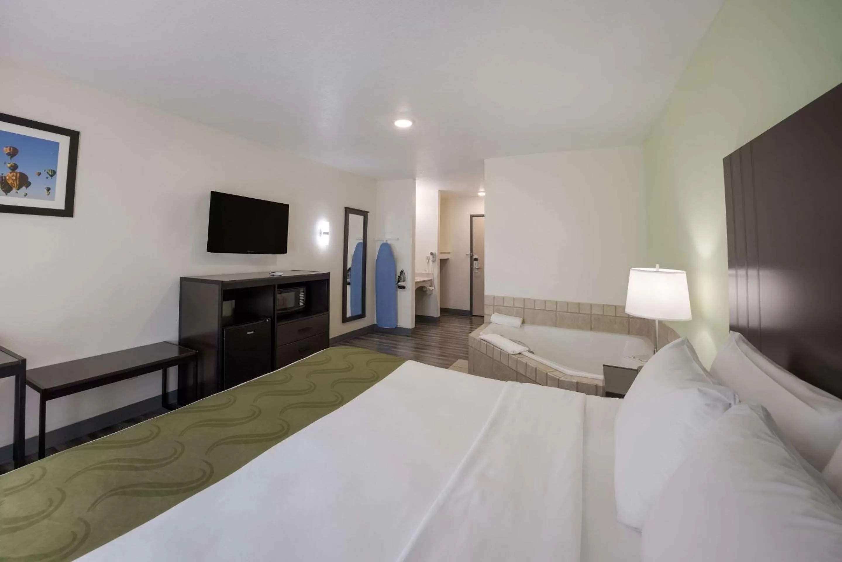 Bedroom, Bed in Quality Inn & Suites Clayton, NM