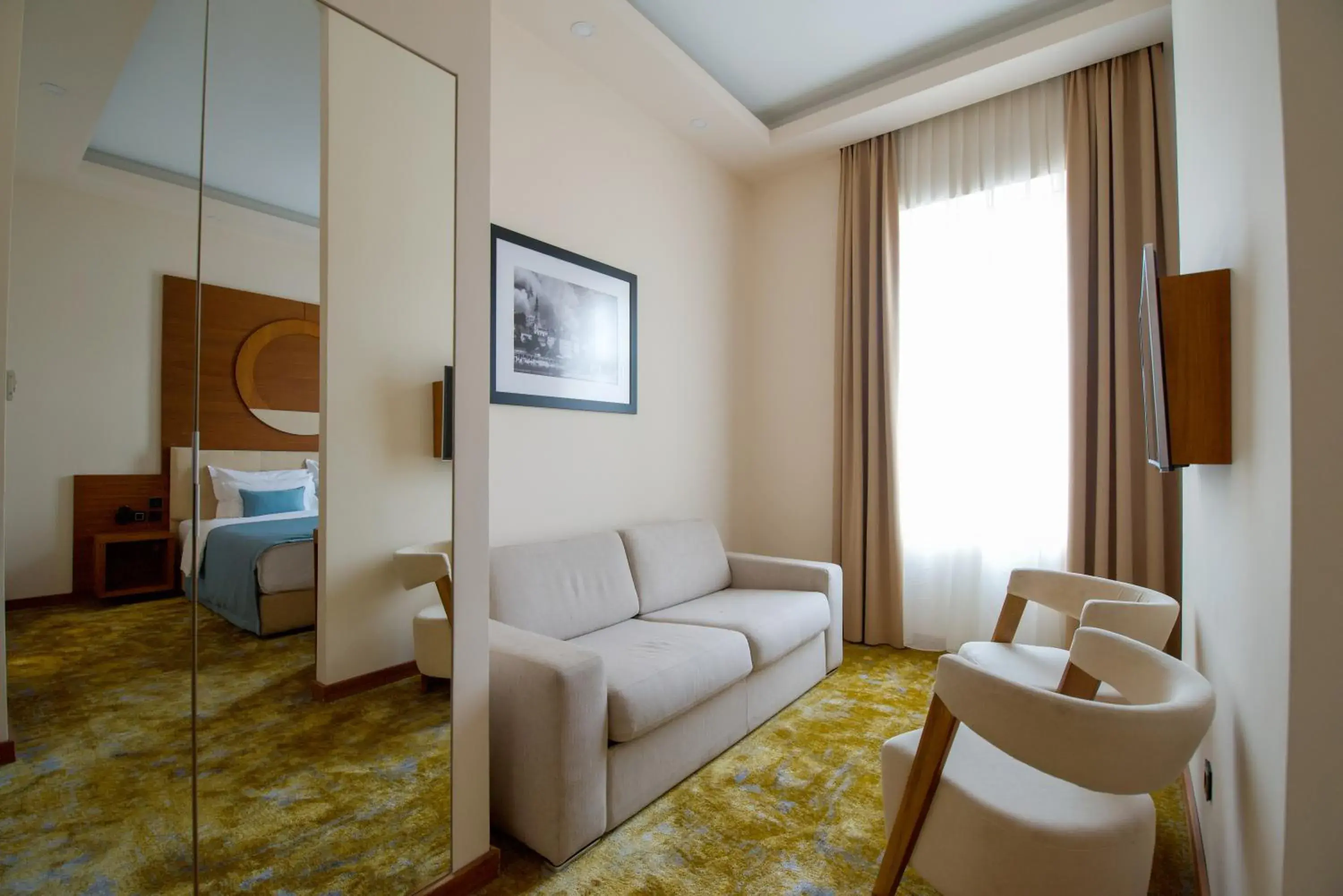 Bedroom, Seating Area in Hotel City Savoy