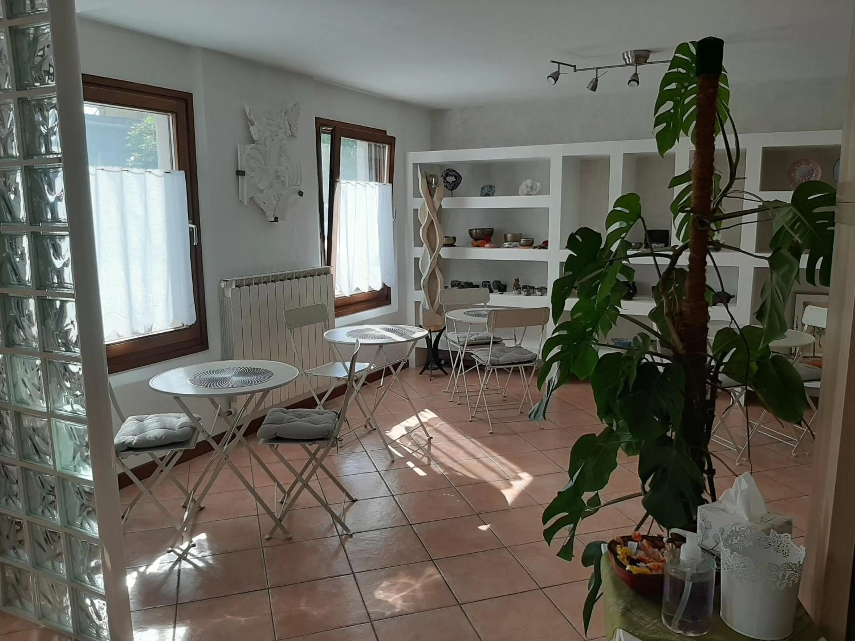 Breakfast in cà bianca