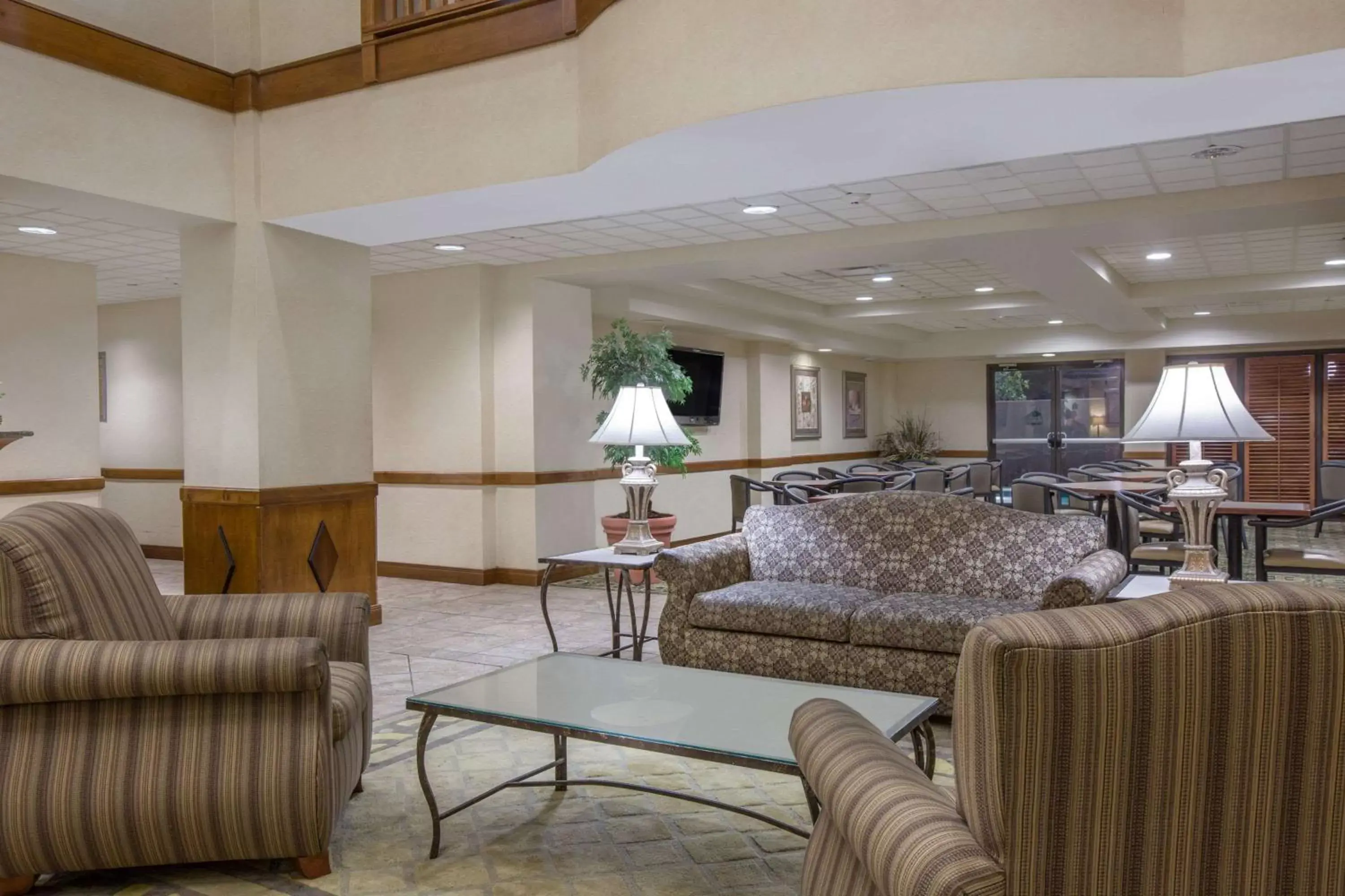 Lobby or reception in Wingate by Wyndham Tuscaloosa
