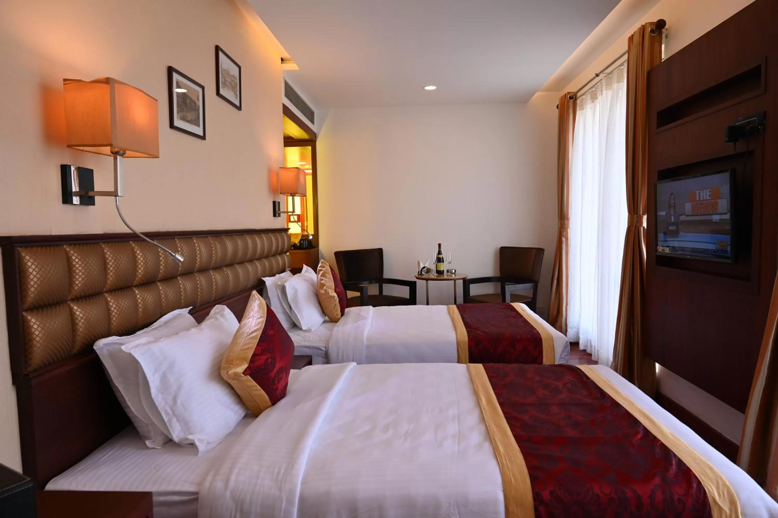 Photo of the whole room in Raaj Bhaavan Clarks Inn Chennai