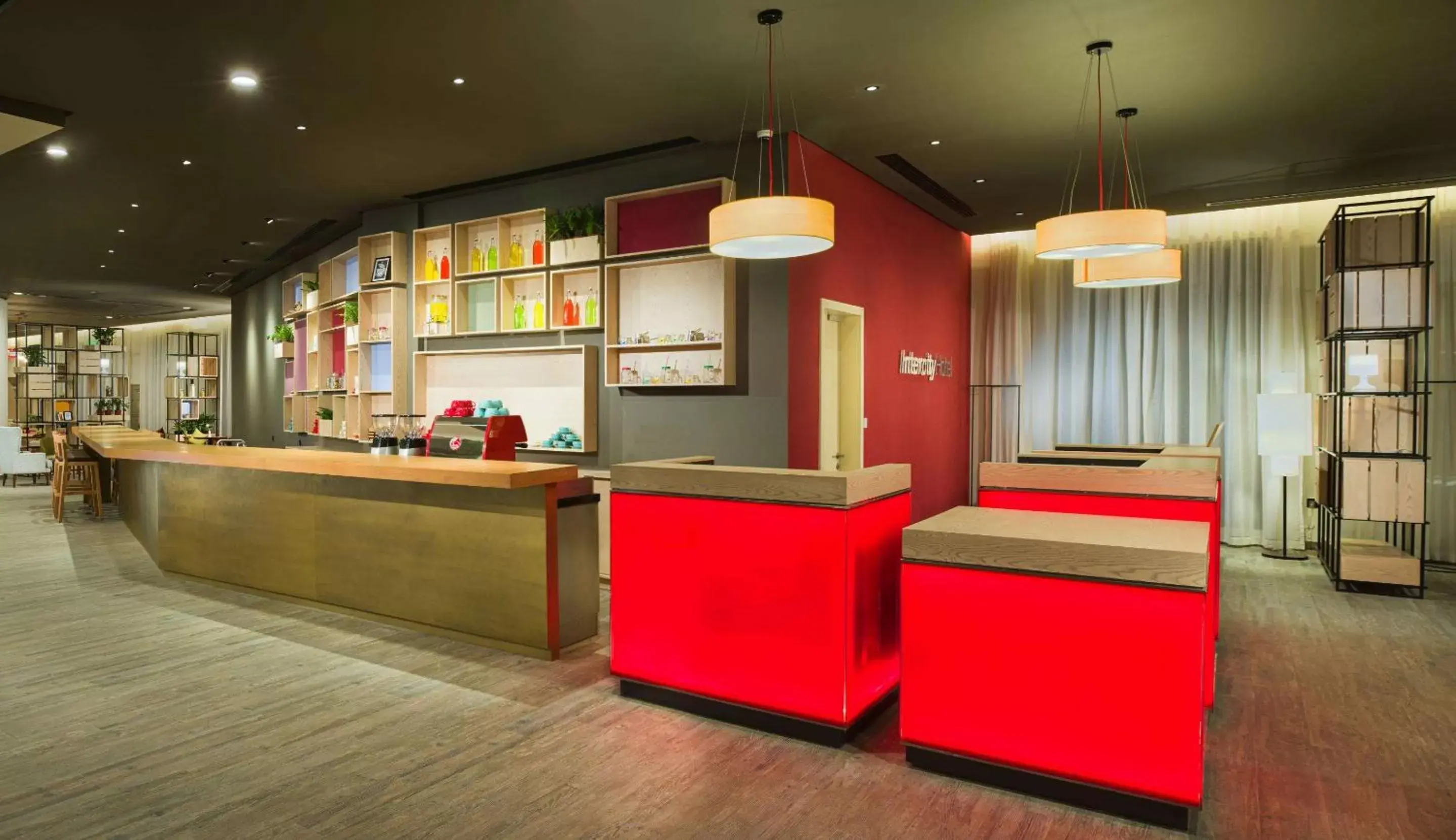 Lobby or reception, Lounge/Bar in IntercityHotel Nizwa by Deutsche Hospitality