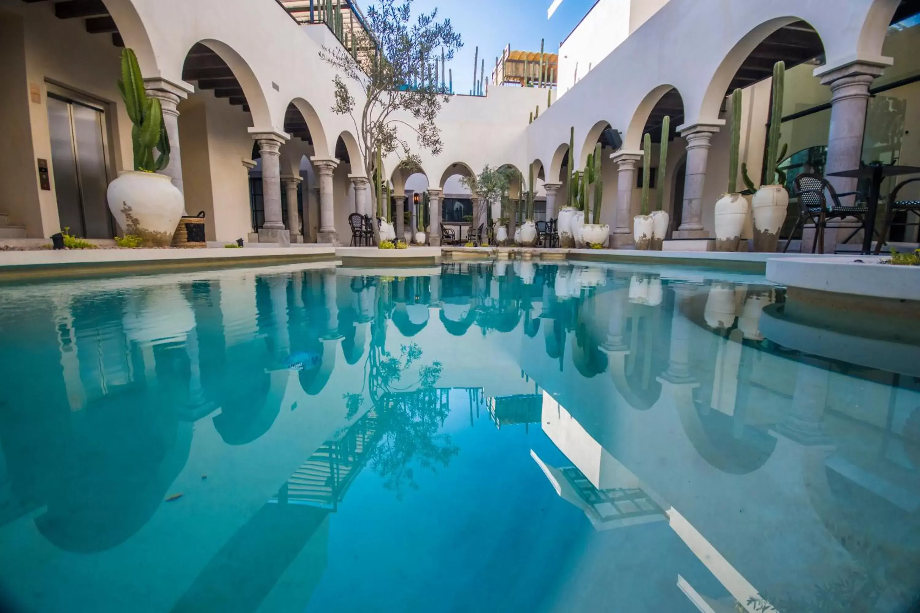 Day, Swimming Pool in Amatte San Miguel de Allende