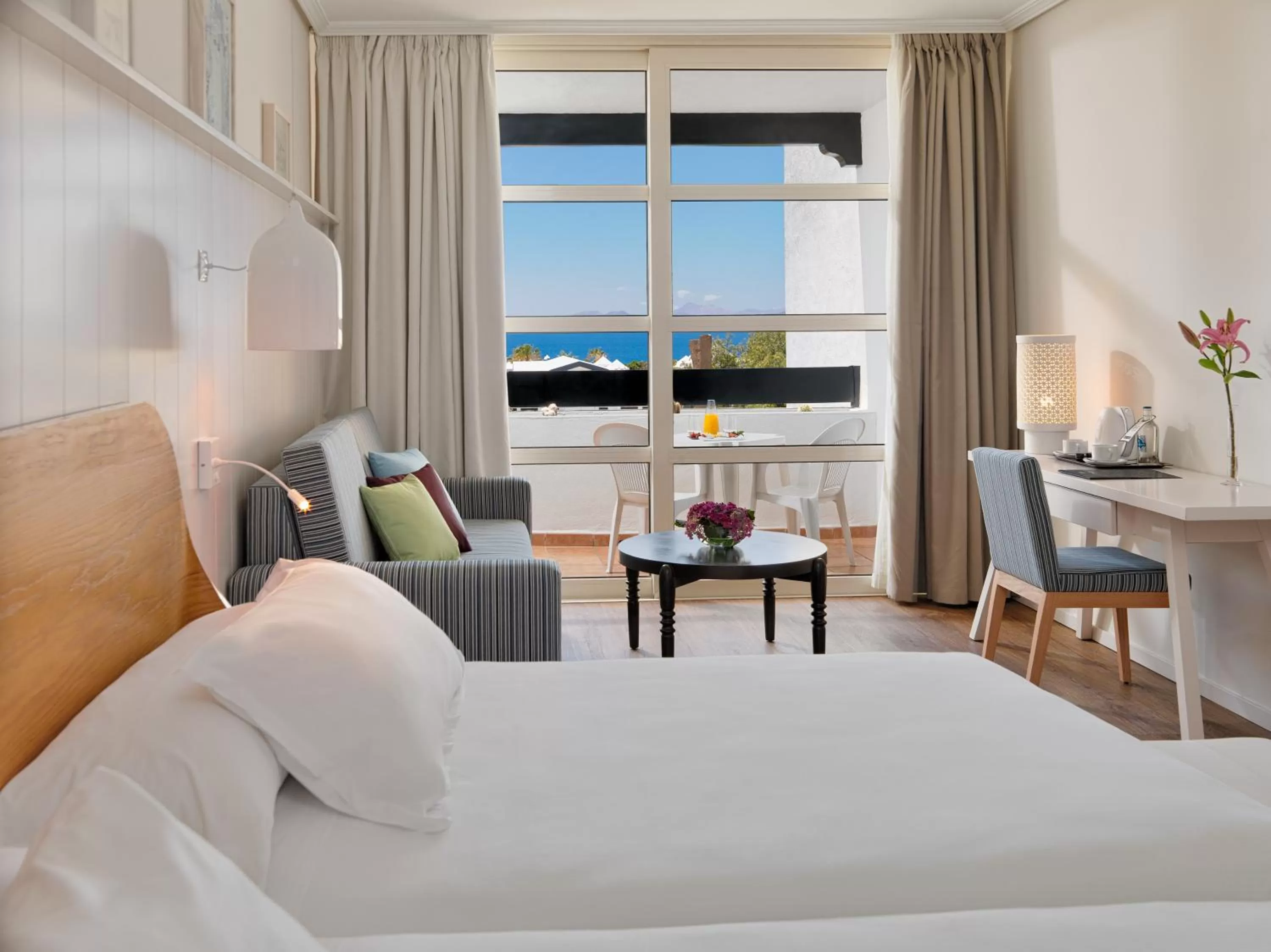 Bedroom, Bed in H10 Rubicón Horizons Collection