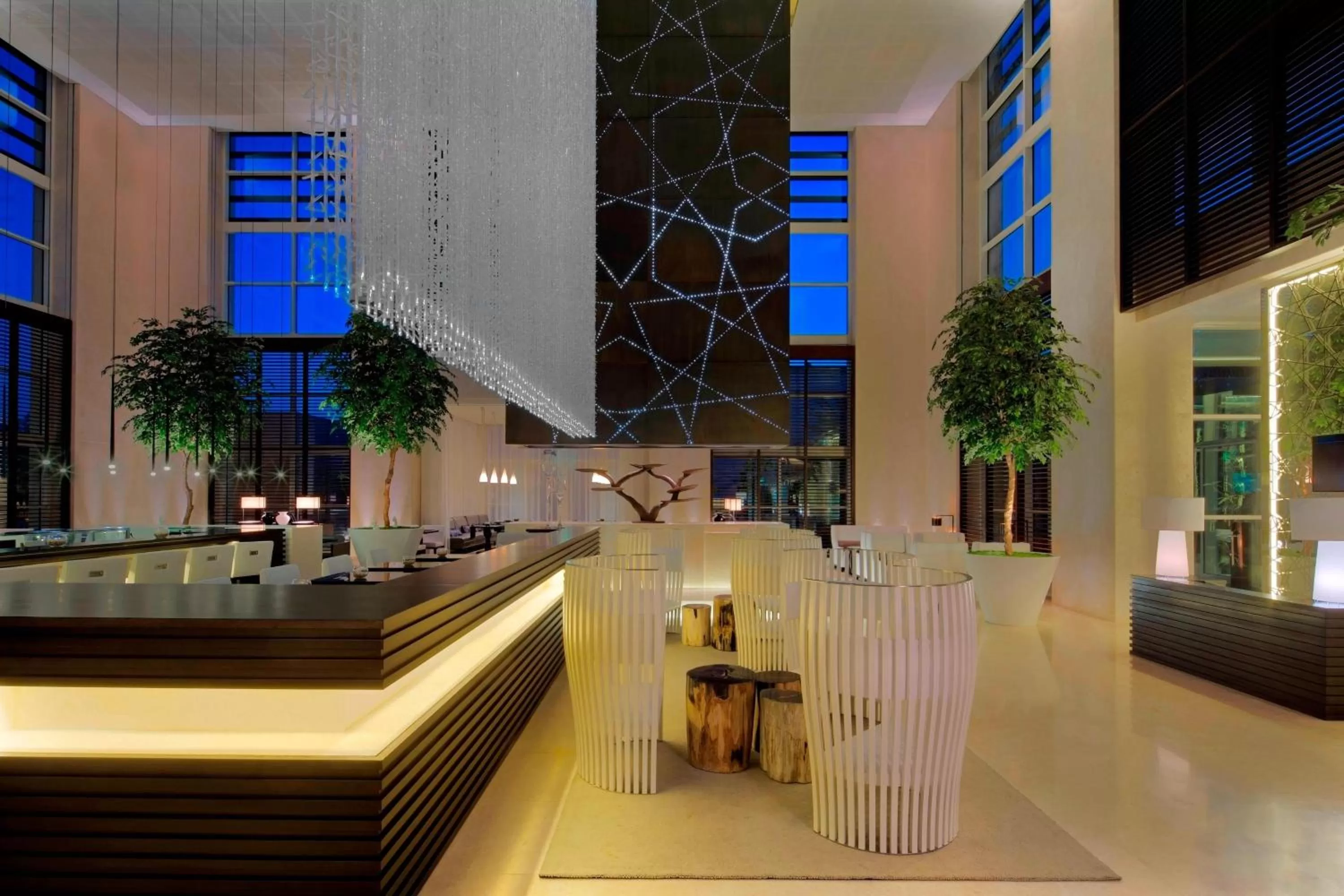 Lounge or bar in Le Méridien Dubai Hotel & Conference Centre