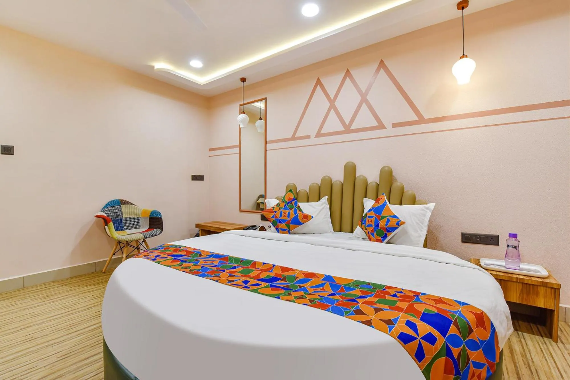 Photo of the whole room, Bed in FabHotel The Palace