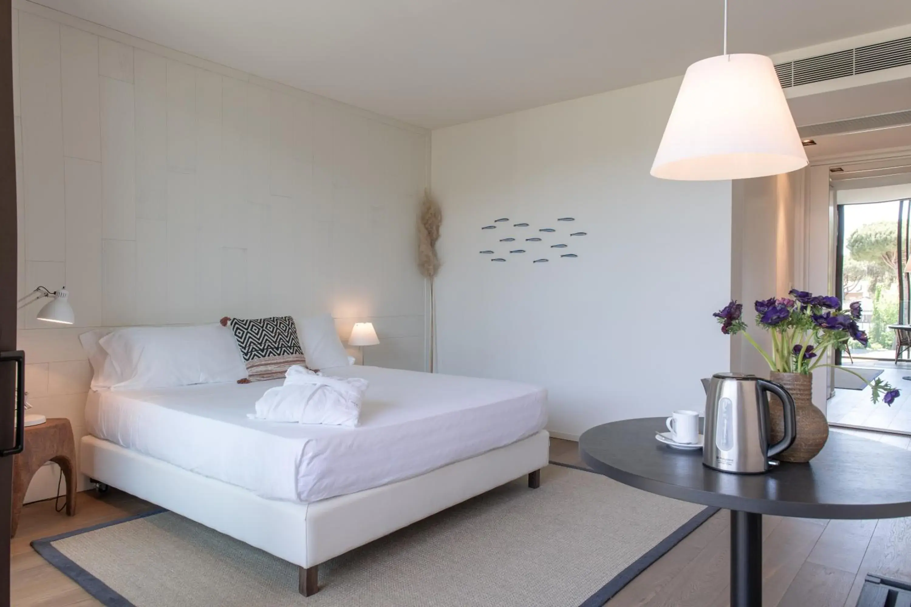 Bedroom, Bed in MarePineta Resort