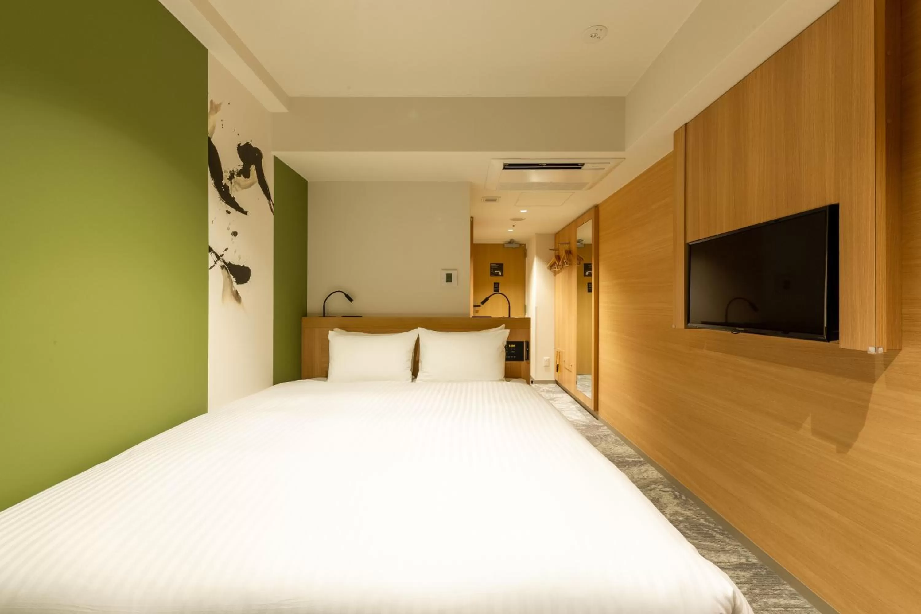 Photo of the whole room, Bed in The OneFive Kyoto Shijo